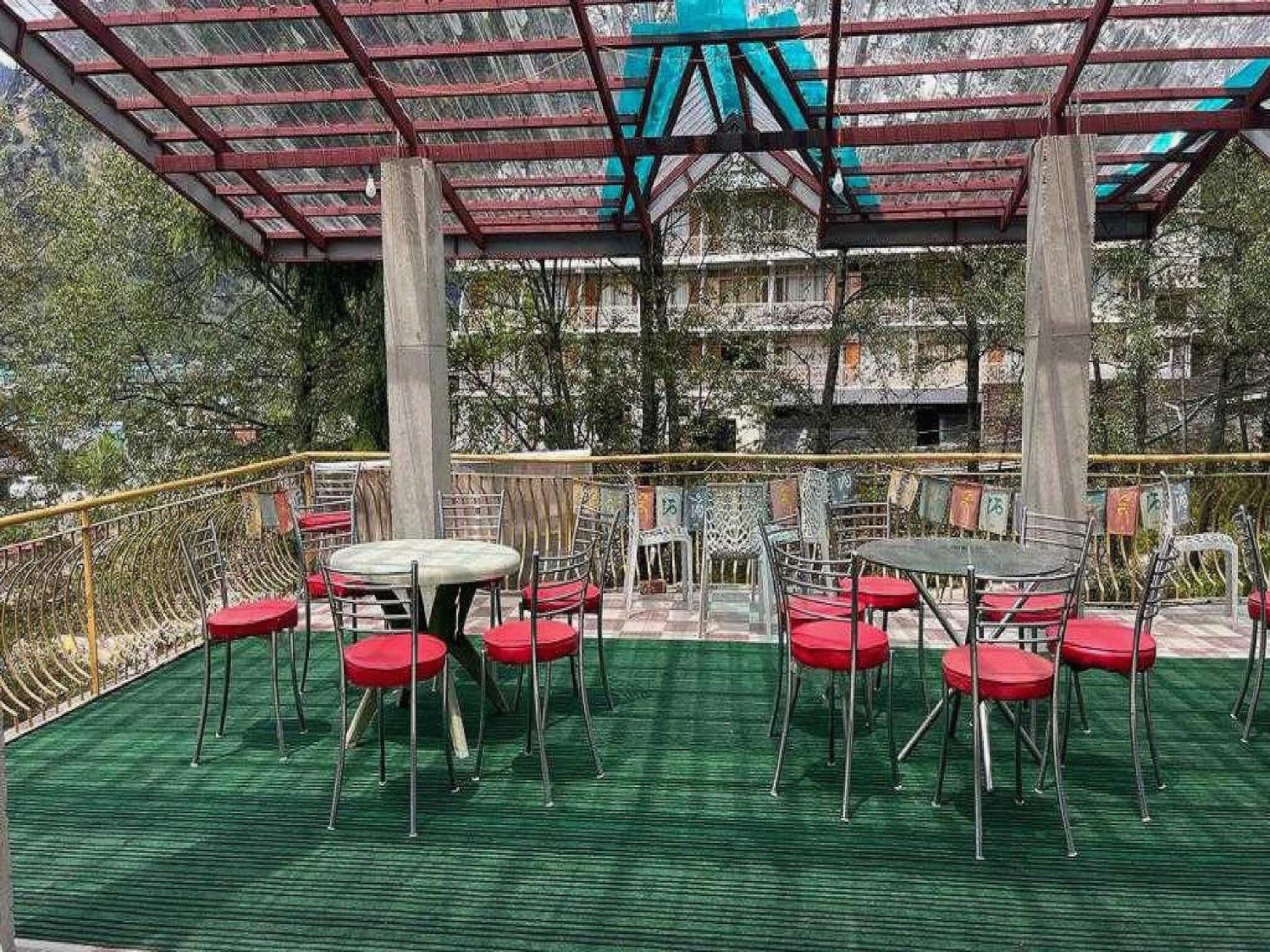 O Antriksh Hotel Manali (Himachal Pradesh)