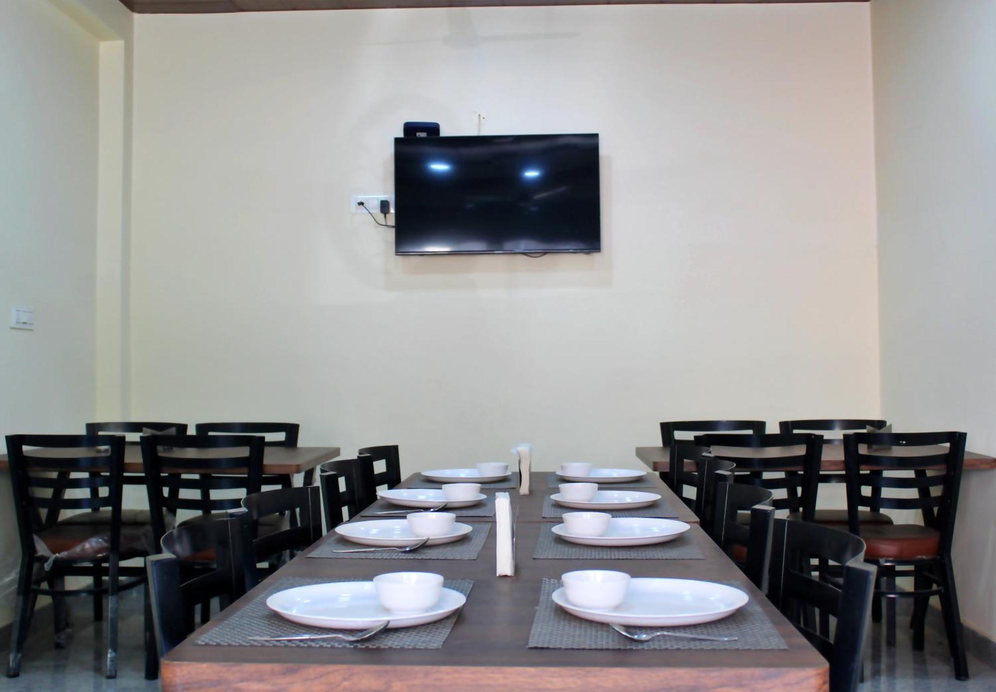 The Richie Royal Bed & Breakfast Manali (Himachal Pradesh)