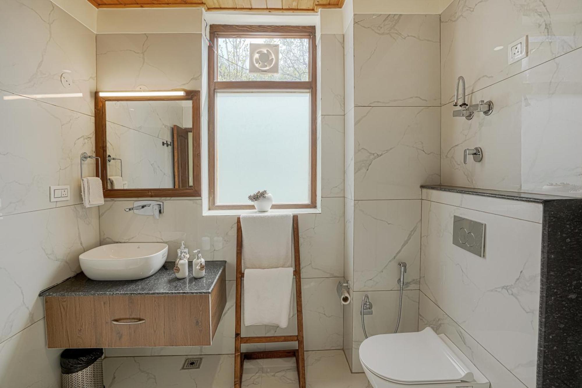 Saffronstays House Of Soyl Villa *