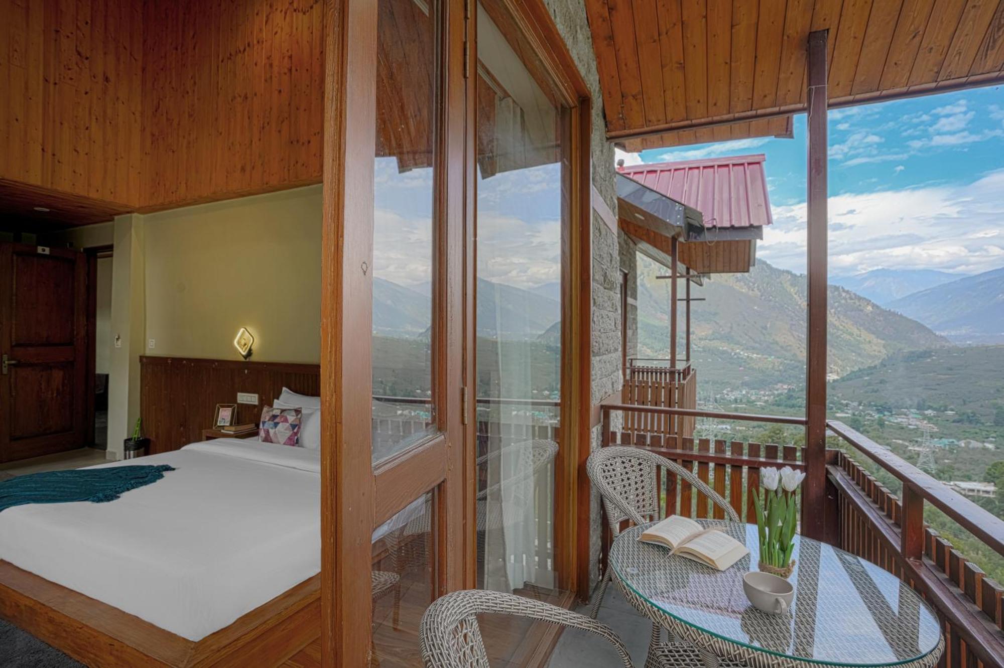 Villa Saffronstays House Of Soyl Manali (Himachal Pradesh)