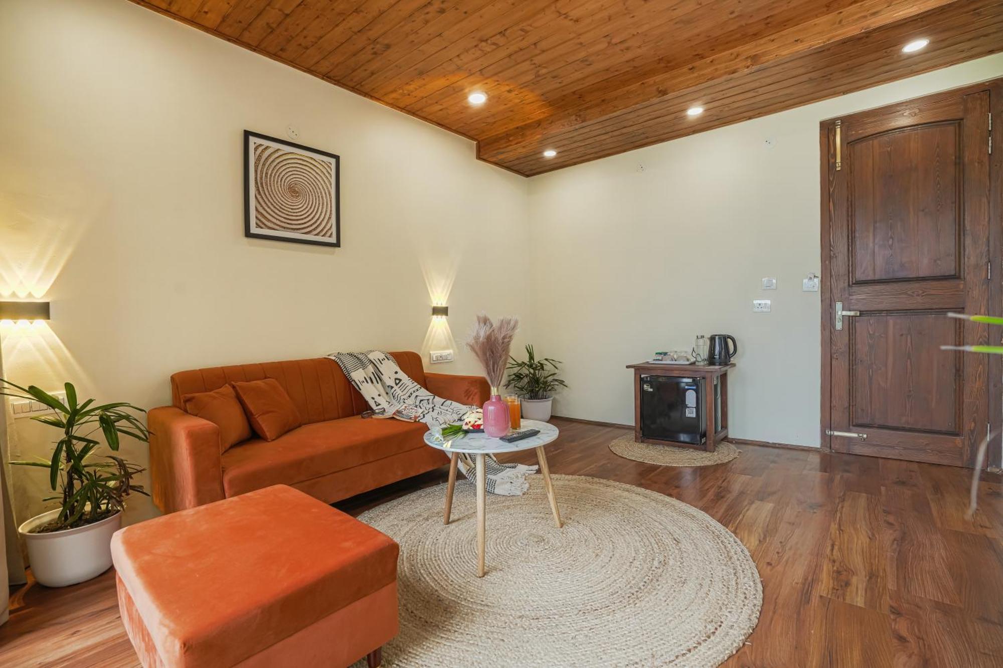 Saffronstays House Of Soyl Villa Manali (Himachal Pradesh)