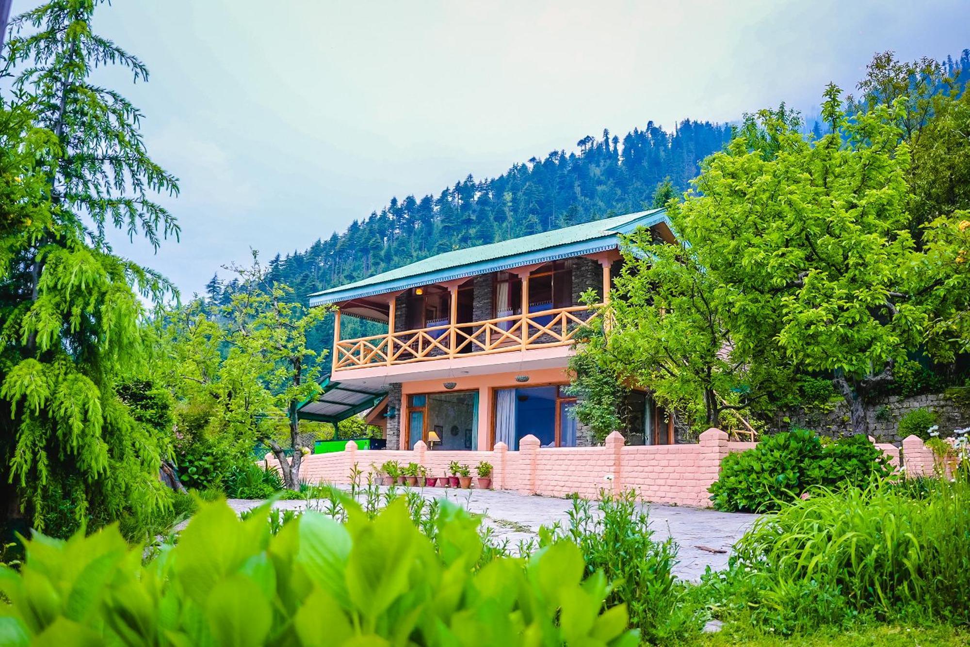Nalagarh Outhouse By Edenhomes 3* Manali (Himachal Pradesh)