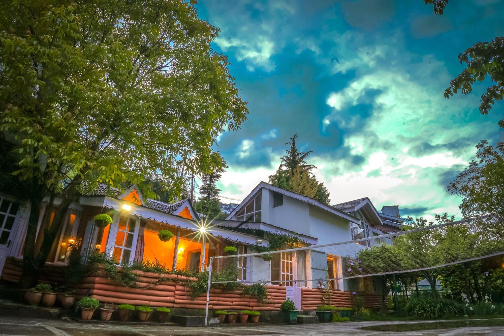 Nalagarh Loghuts By Edenhomes Hotel 3*