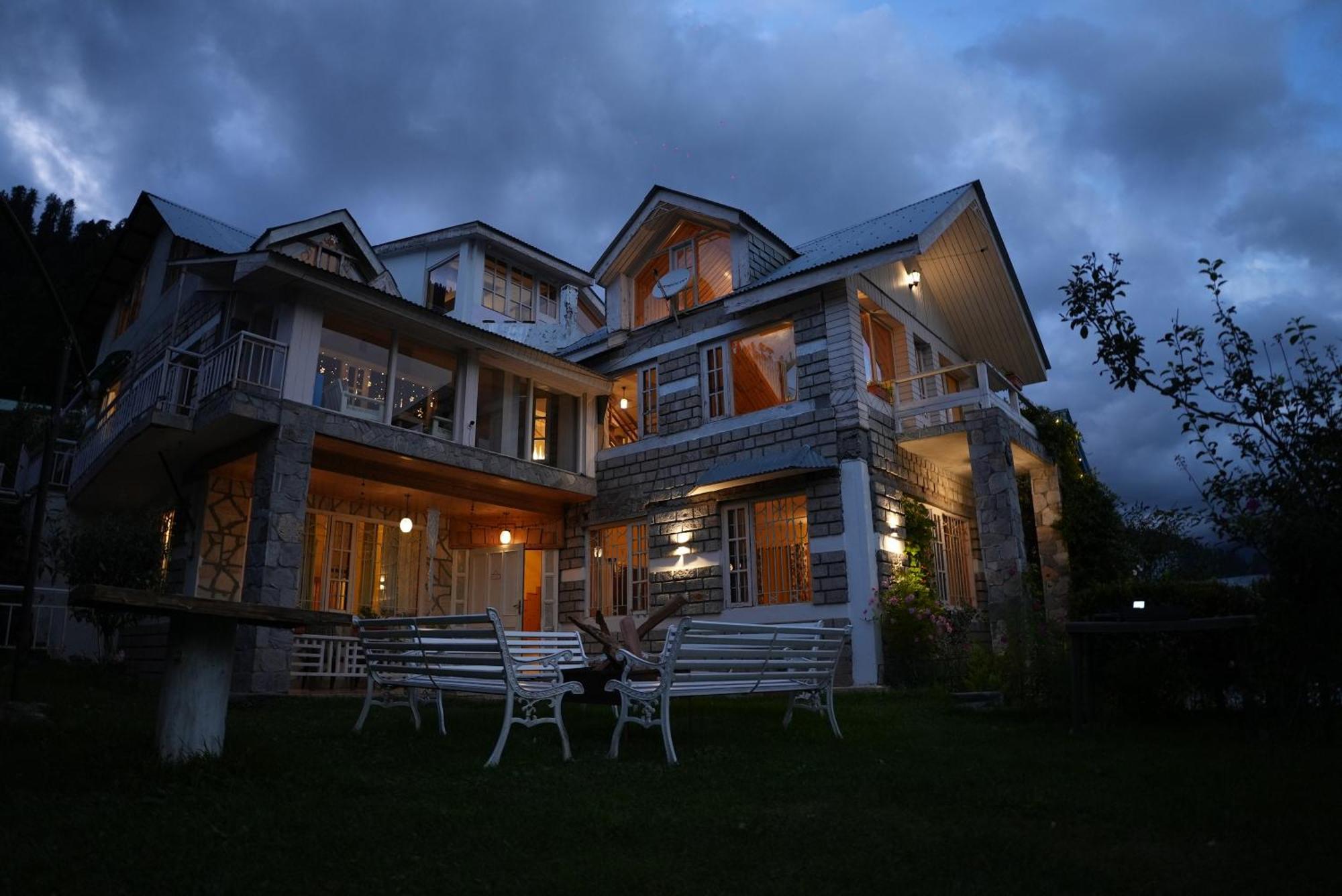 Westwoodvilla By Edenhomes Hotel Manali (Himachal Pradesh)