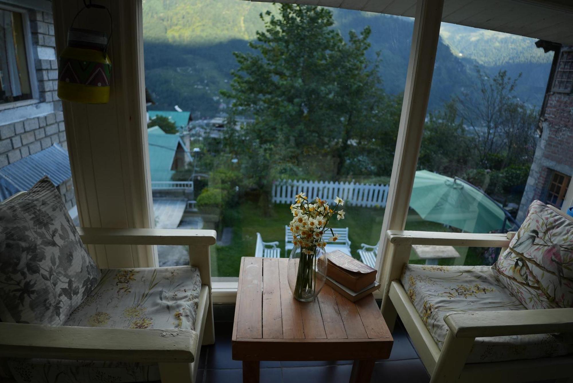 Hotel Westwoodvilla By Edenhomes Manali (Himachal Pradesh)