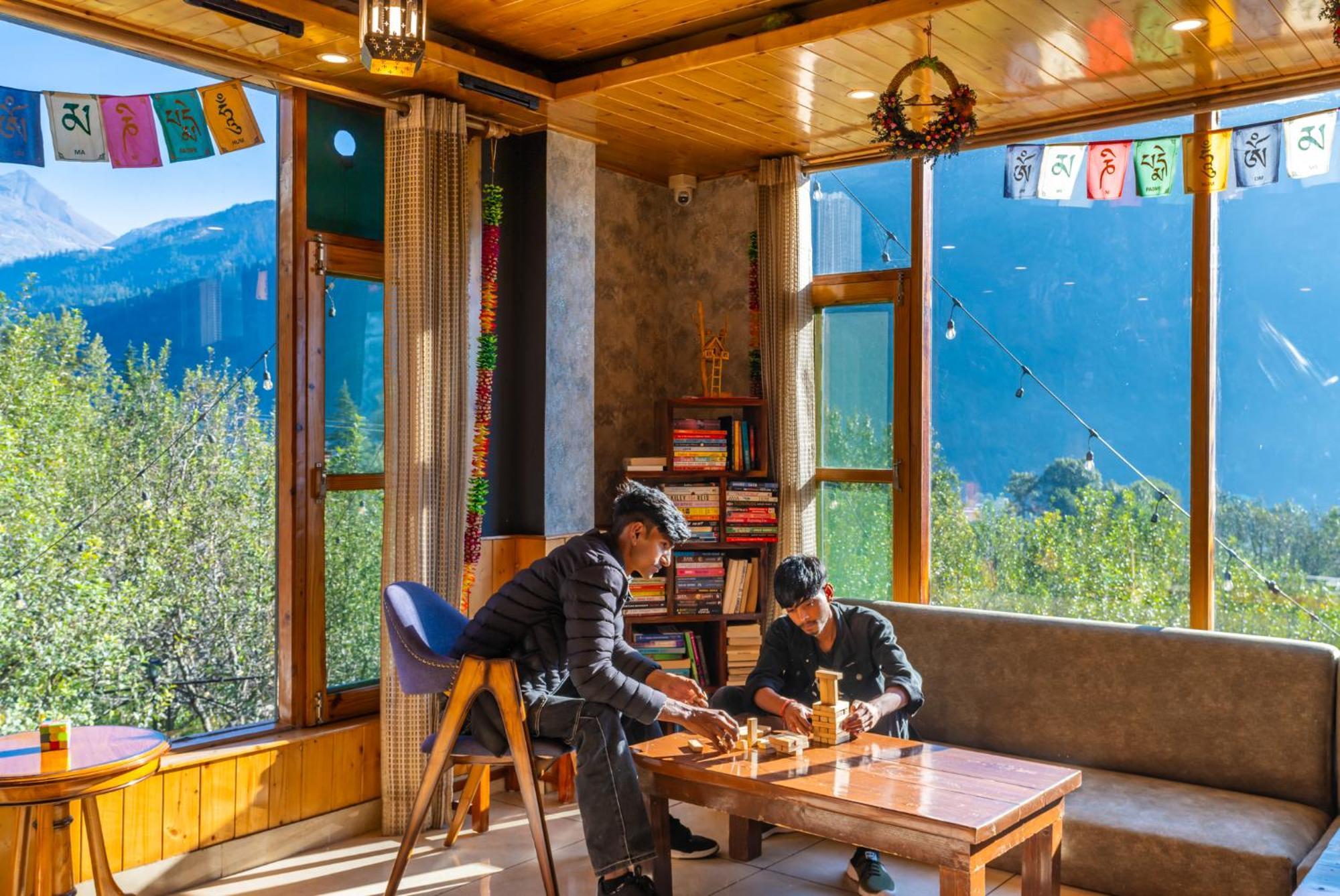 Hotel The 14 Gables, A Boutique Manali (Himachal Pradesh)