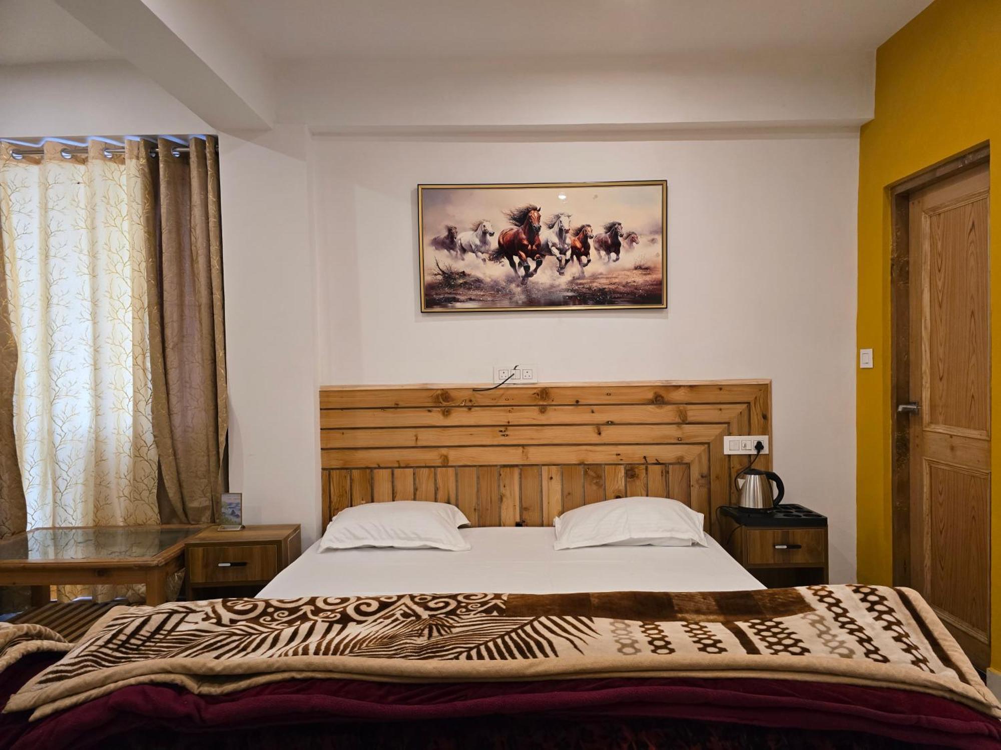 Homestay The Venus, Live Like A Local Manali (Himachal Pradesh)