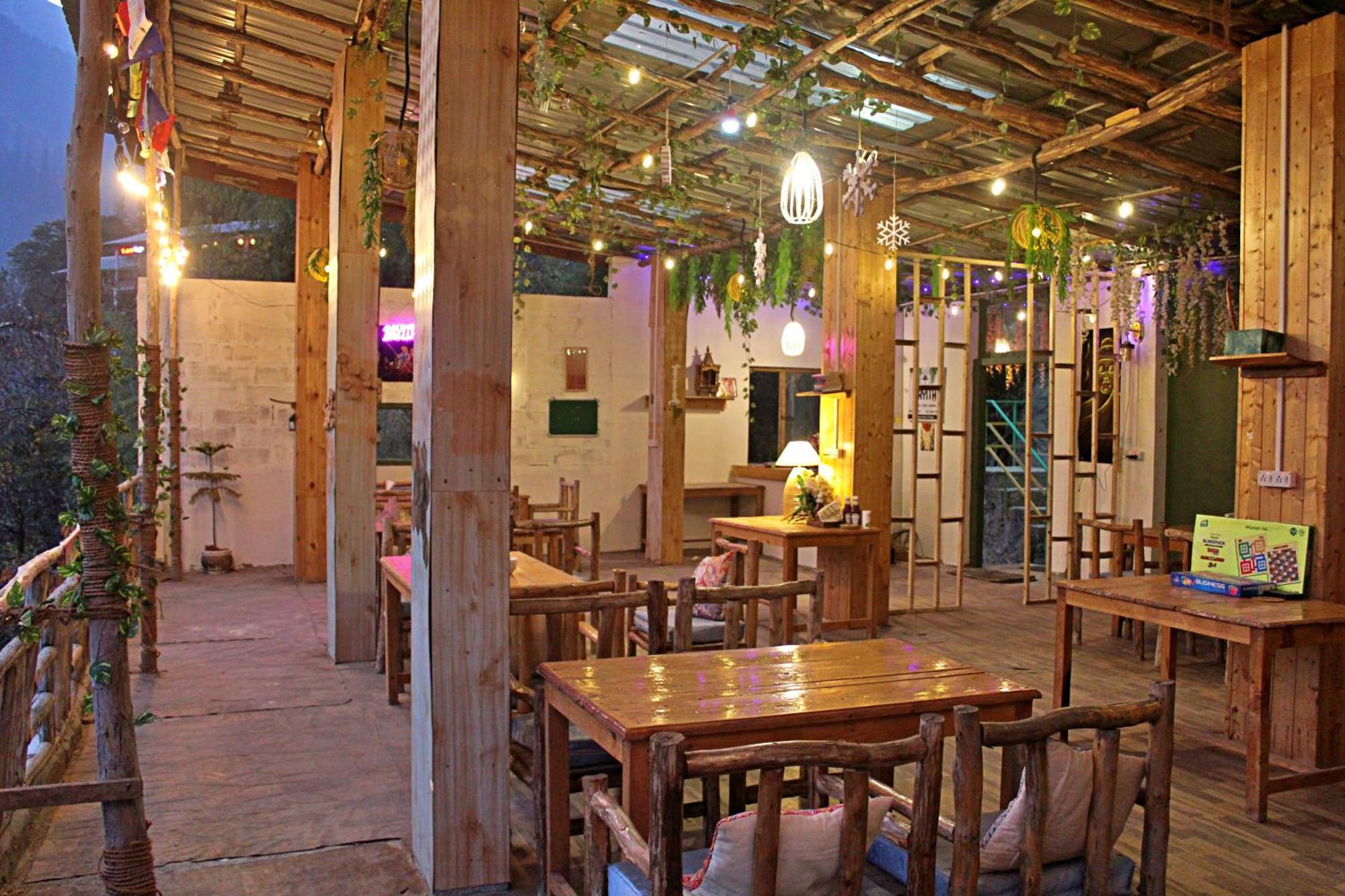 Bayith Cafe And * Manali (Himachal Pradesh)