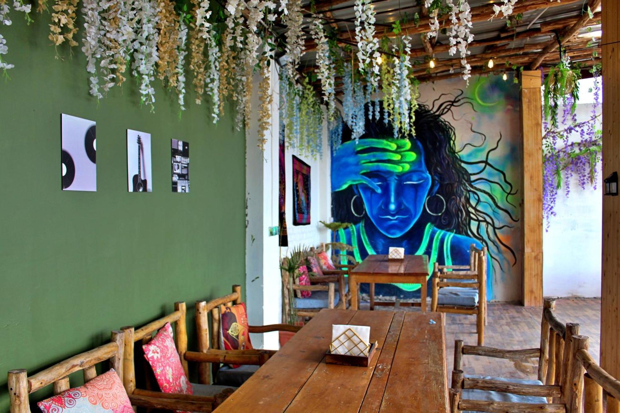 Bed & Breakfast Bayith Cafe And