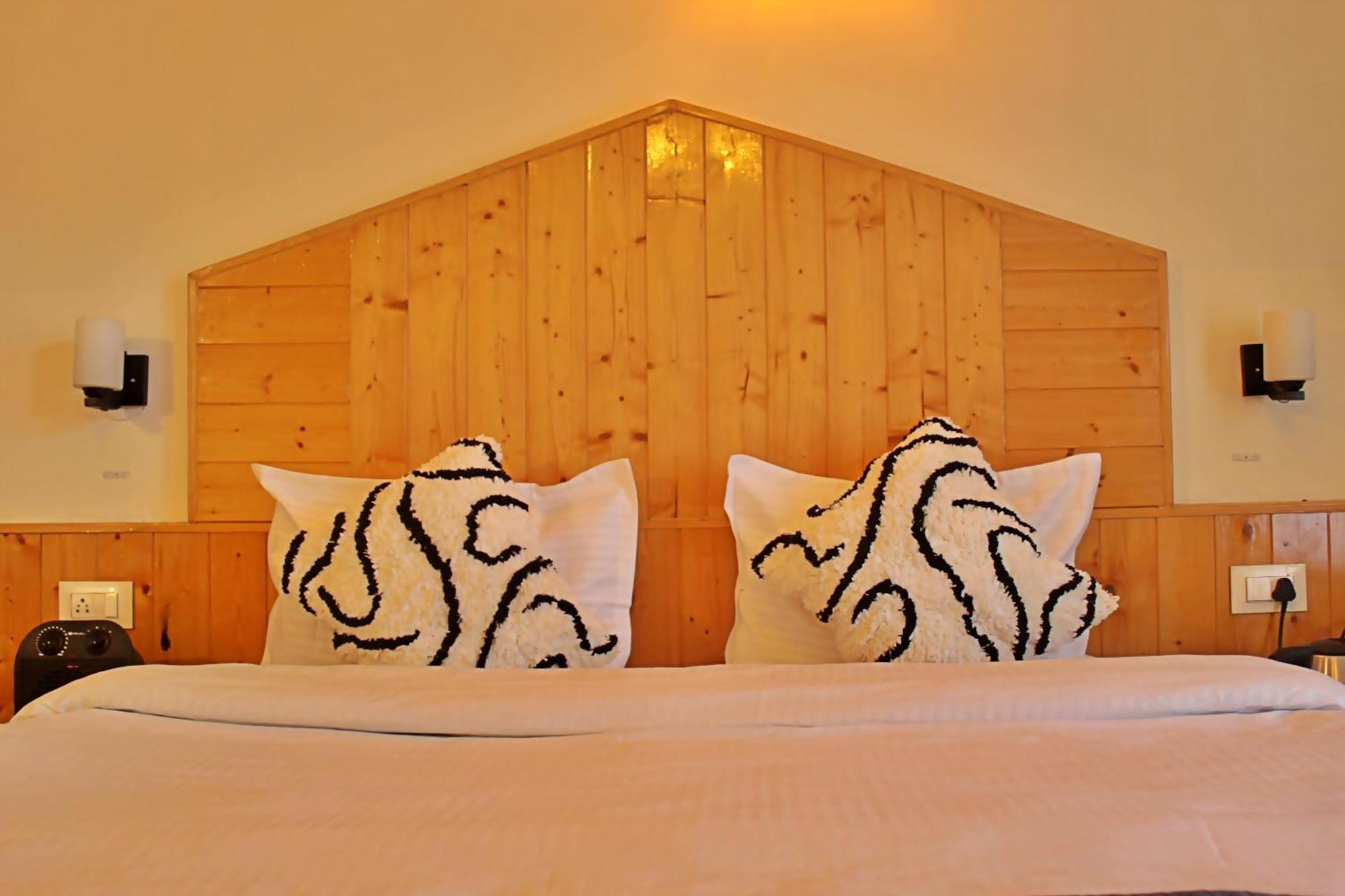 Bed & Breakfast Bayith Cafe And