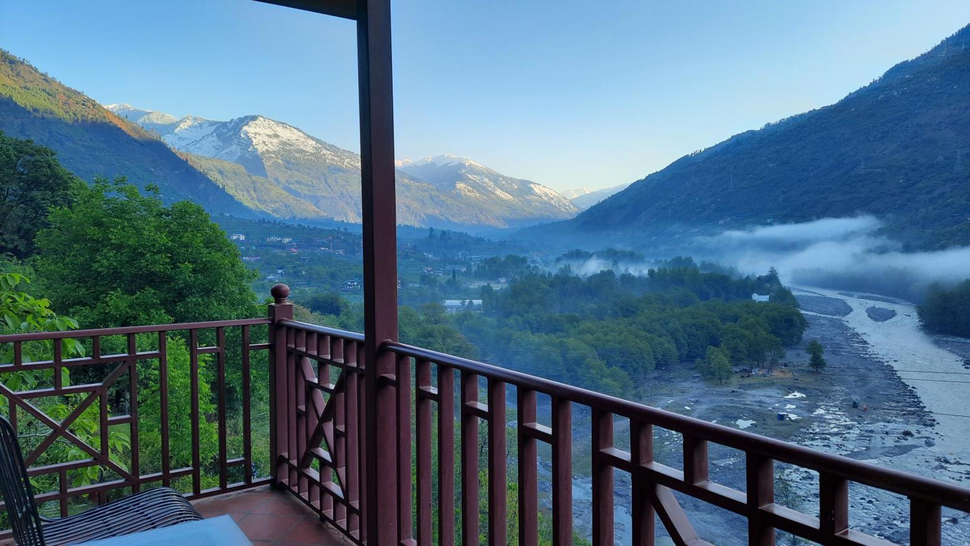 Regenta By Riverside 4*