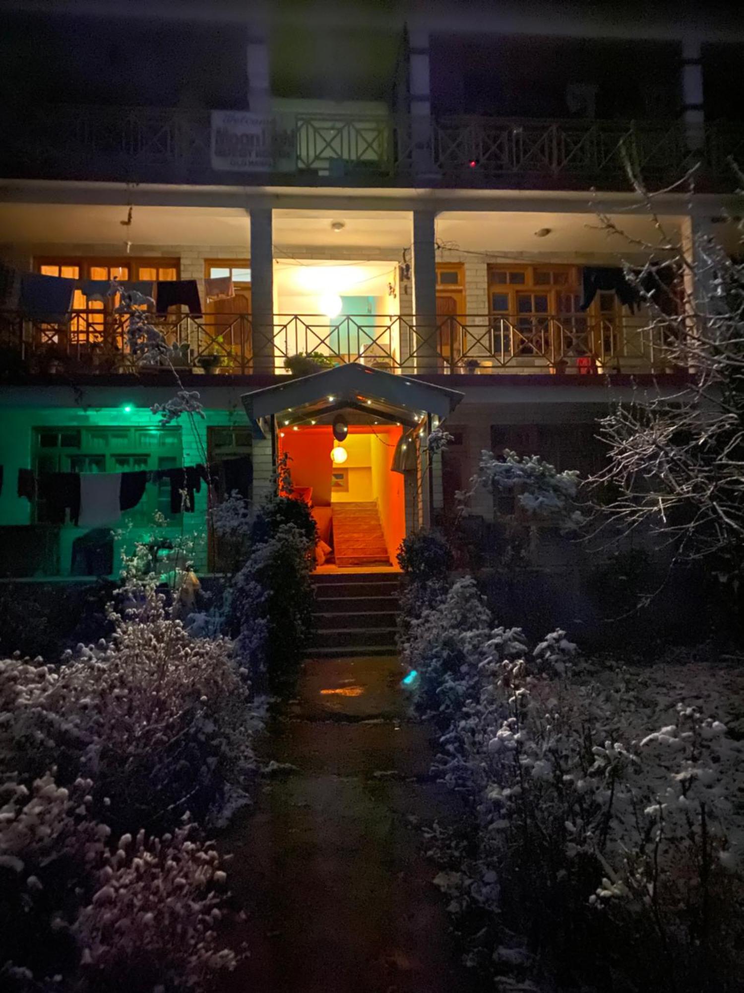 Guest house Moonlight By Kaafeela *