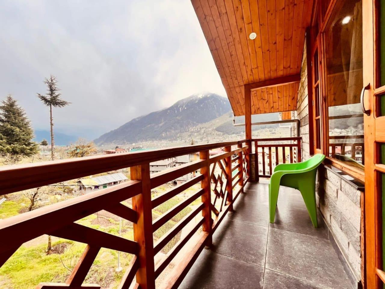 The Rohtang Chalet Manali (Himachal Pradesh)