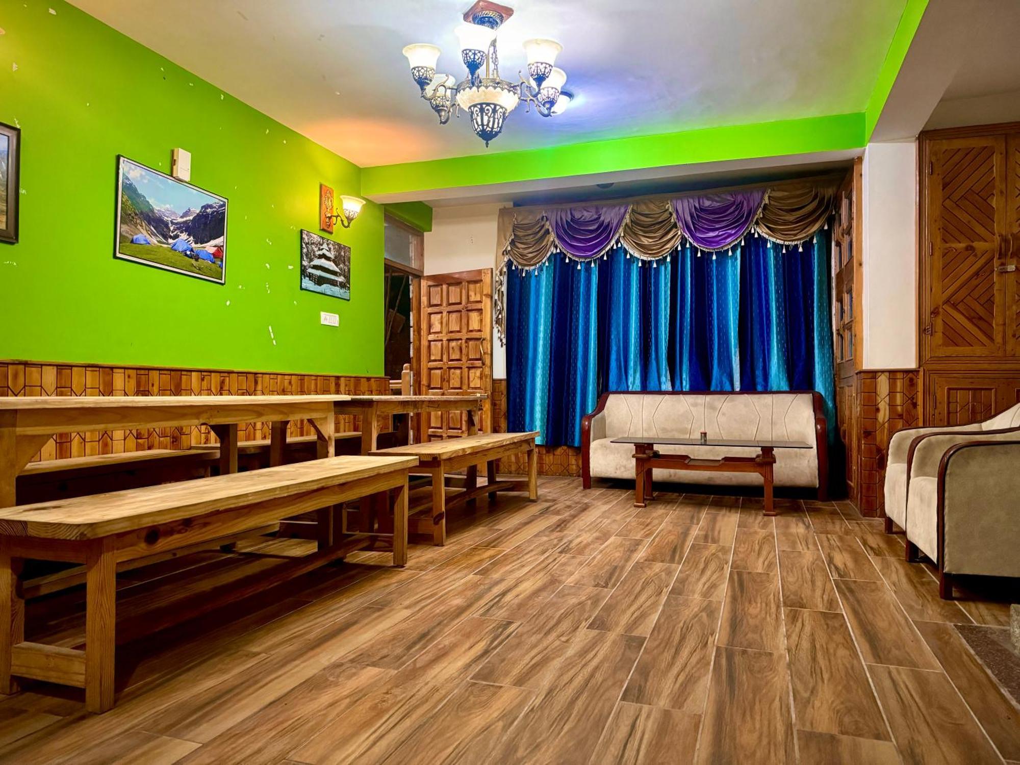 Suraj By The Himalayan Stories Hotel