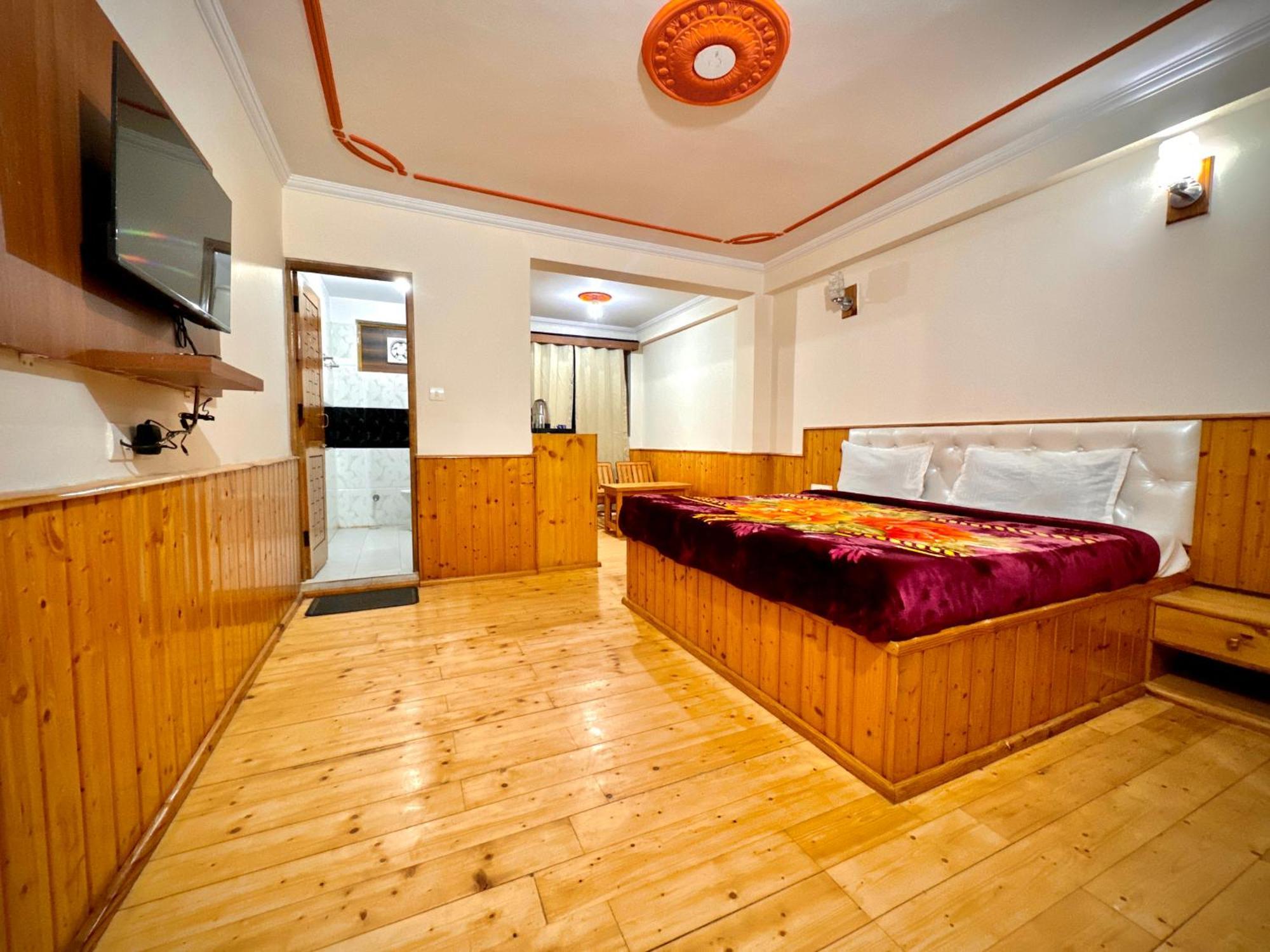 Hotel Suraj By The Himalayan Stories Manali (Himachal Pradesh)
