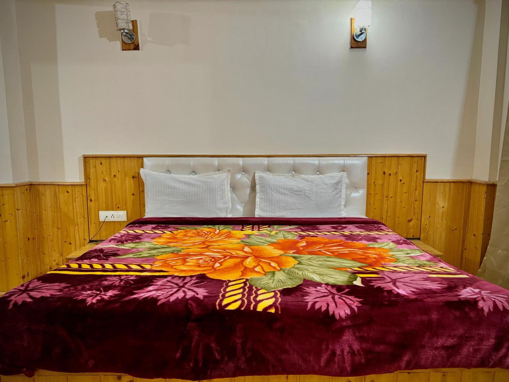 Suraj By The Himalayan Stories Hotel 3*