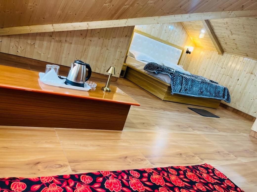 Hotel The Massif