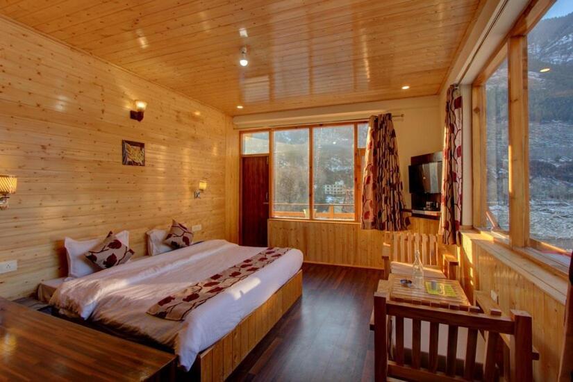 17 Miles Stone, By Shivaneel Hospitality Manali (Himachal Pradesh)