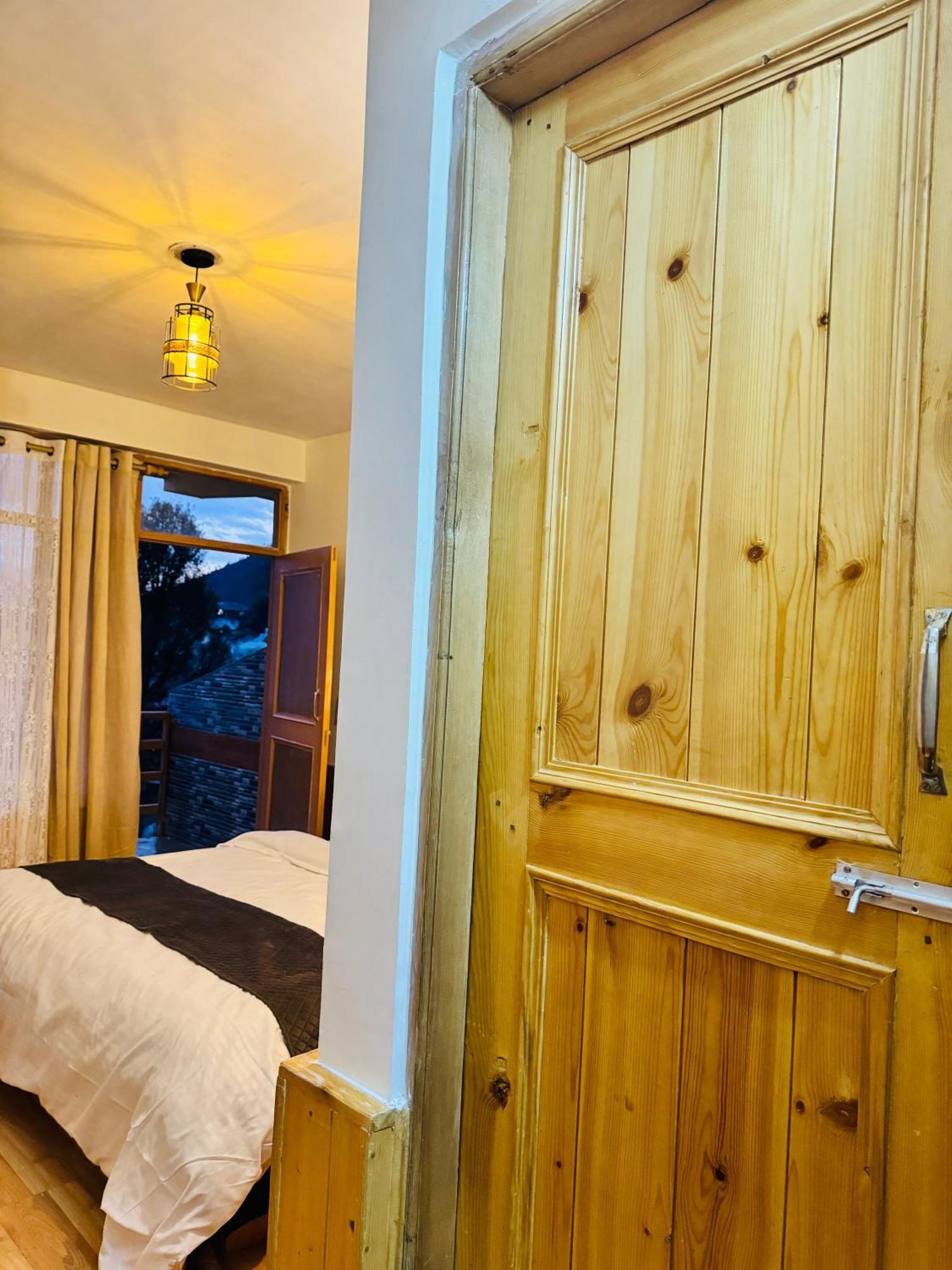 Bayith Cafe And * Manali (Himachal Pradesh)