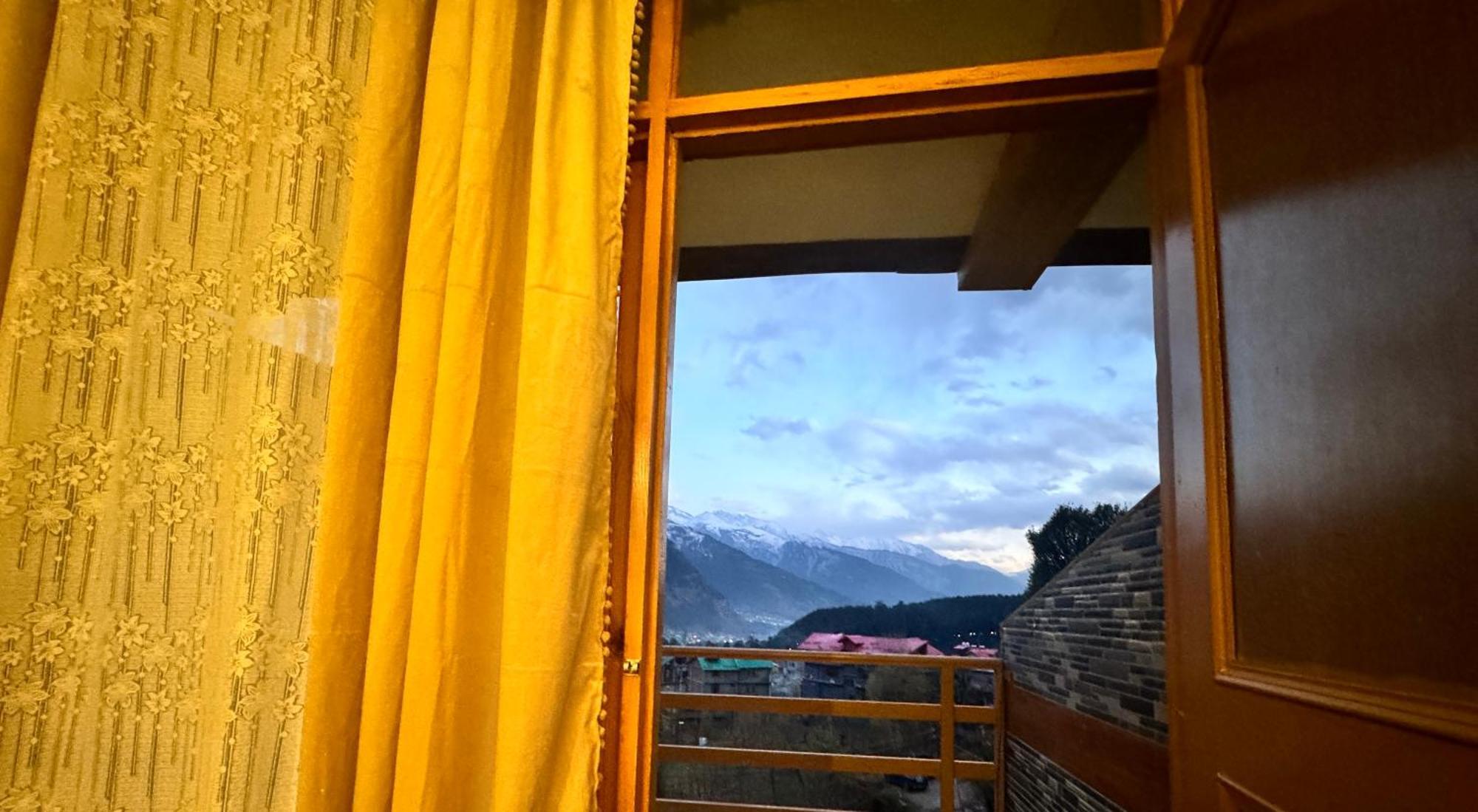 Bayith Cafe And Bed & Breakfast