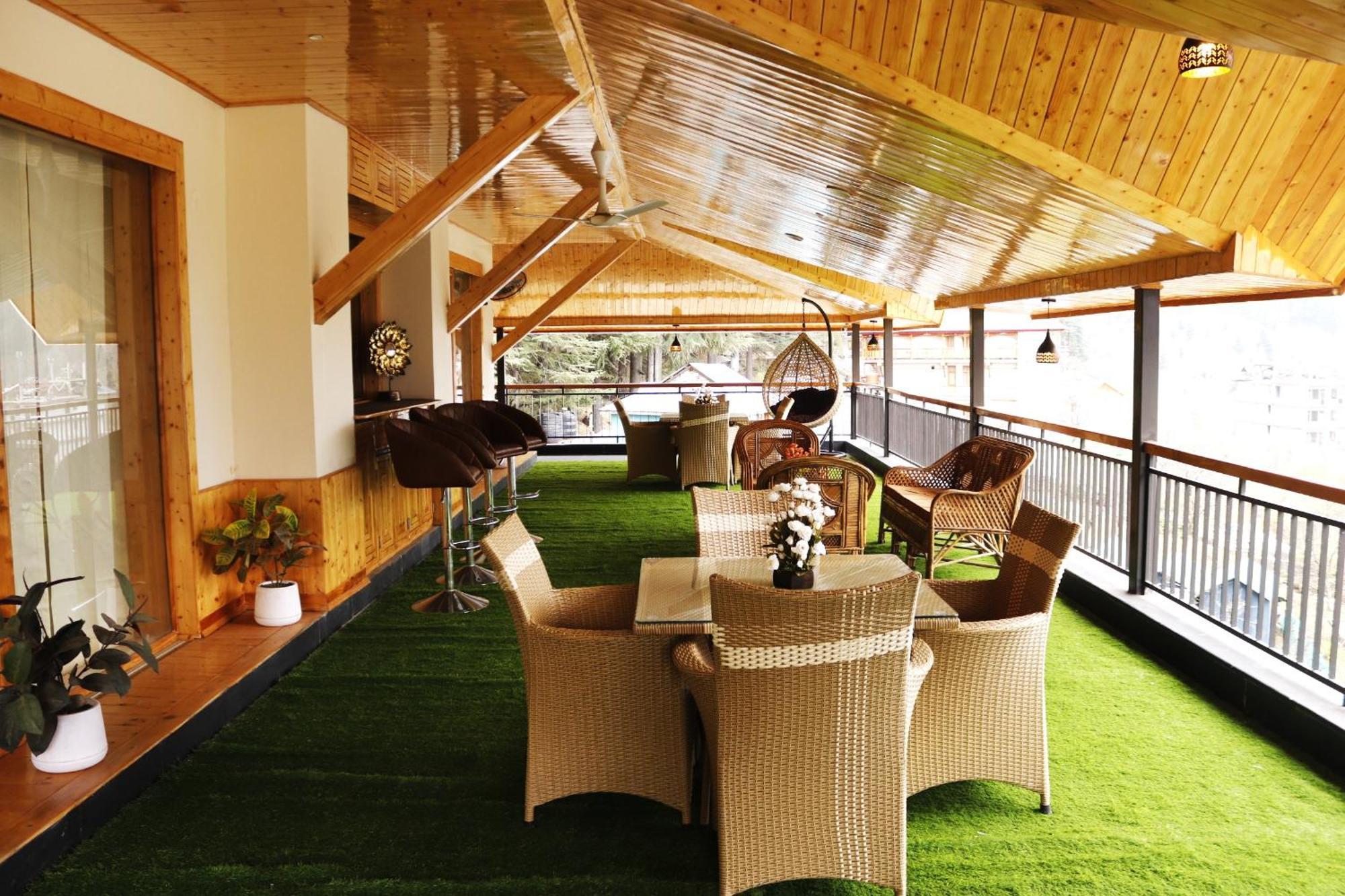 Majestic Cedar Apartment *