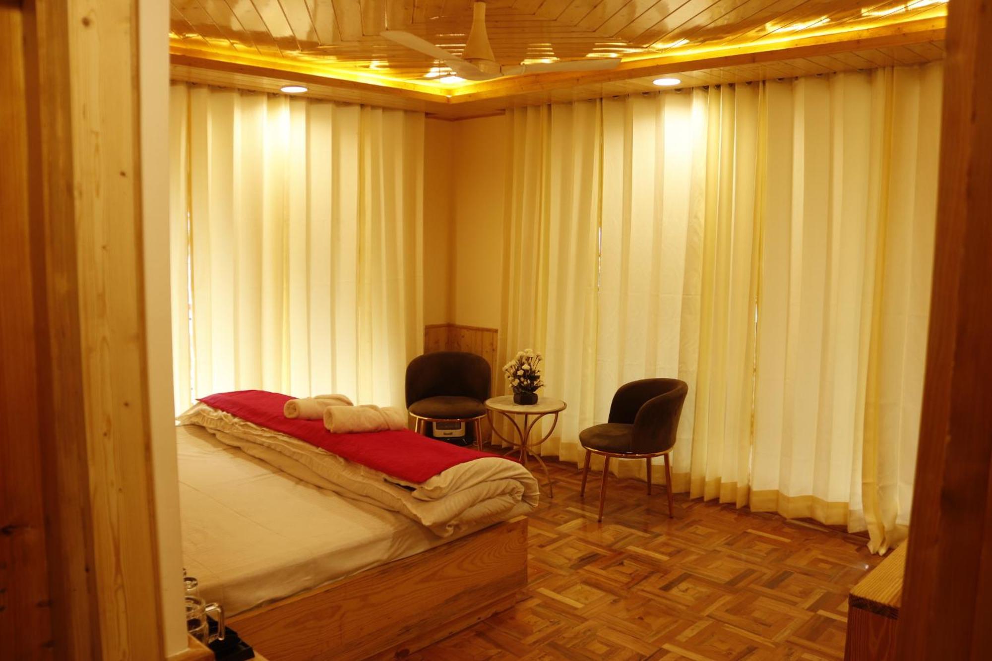 Apartment Majestic Cedar Manali (Himachal Pradesh)