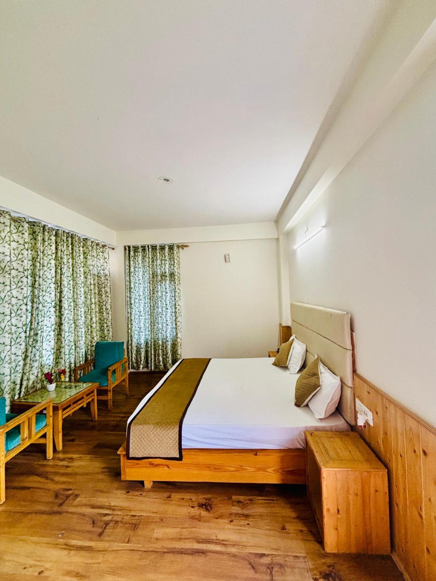 Hotel Avantika's Retreat *