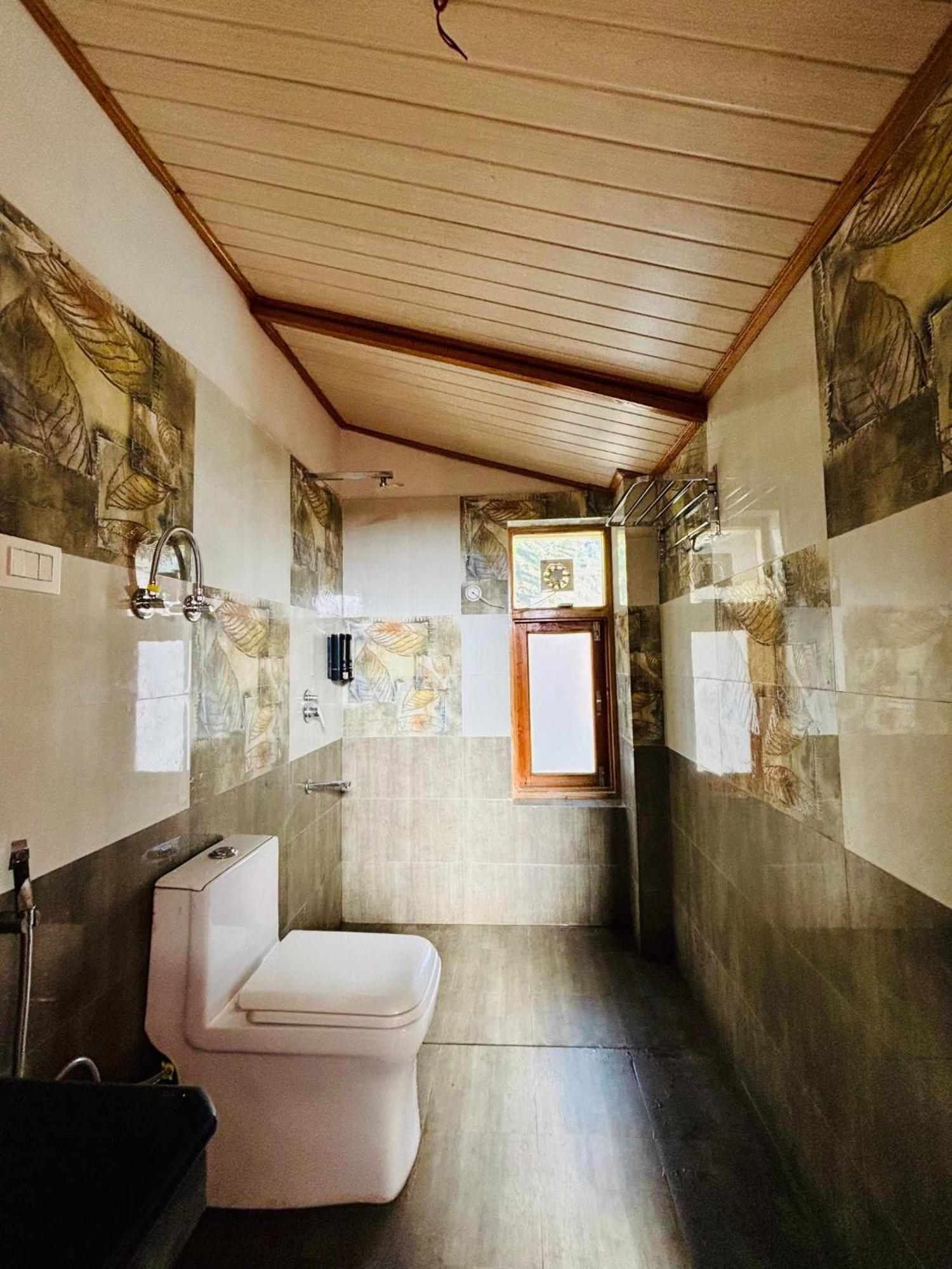 Hotel Avantika's Retreat