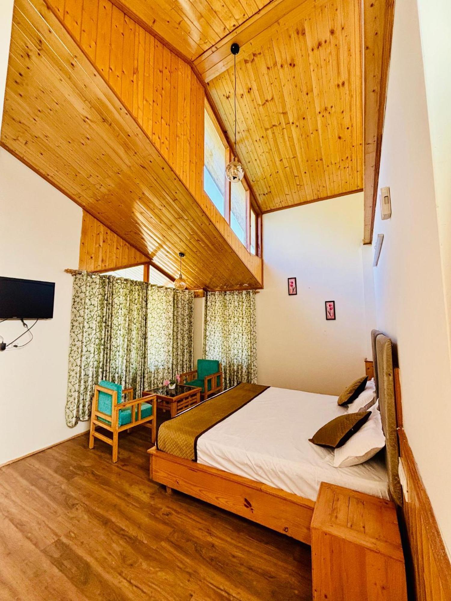 Hotel Avantika's Retreat *