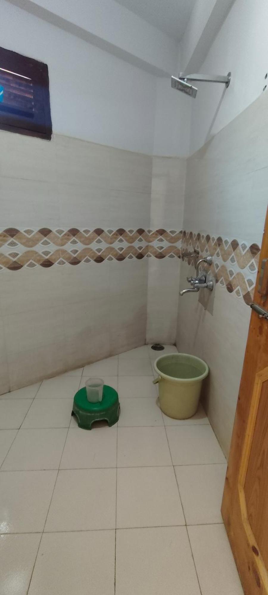 Om Guest house *