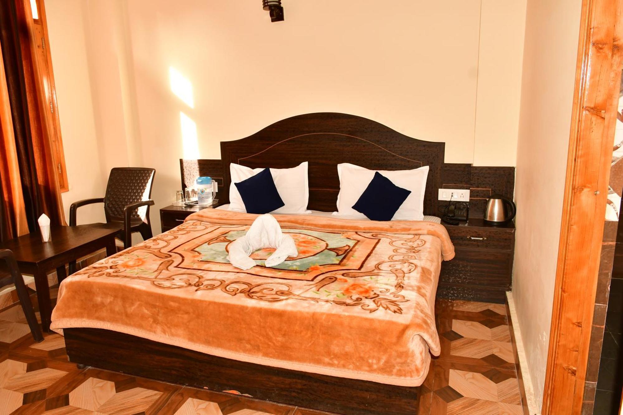 Apartment Bhanvi Retreat