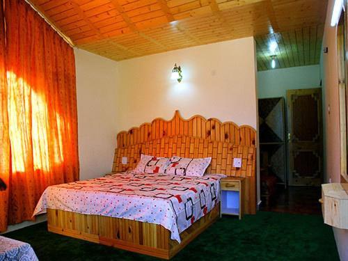 Red Rose 3* Manali (Himachal Pradesh)