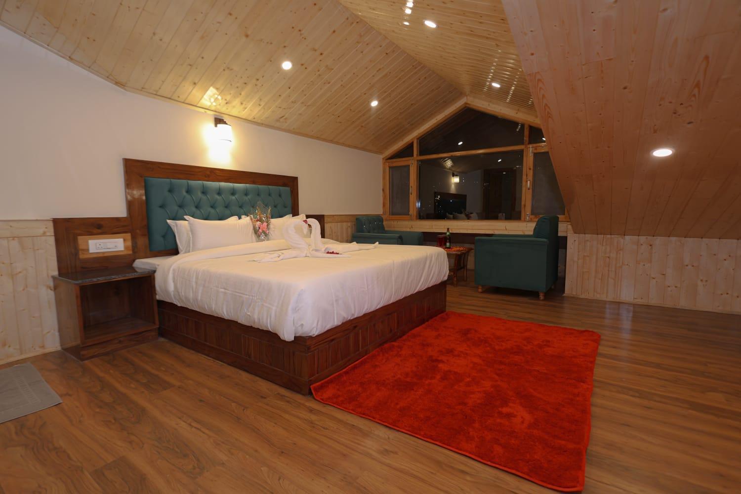 Hidden Heaven Old Near Nature Park Jogni Waterfall View Rohtang Pass Mountain View Resort Manali (Himachal Pradesh)