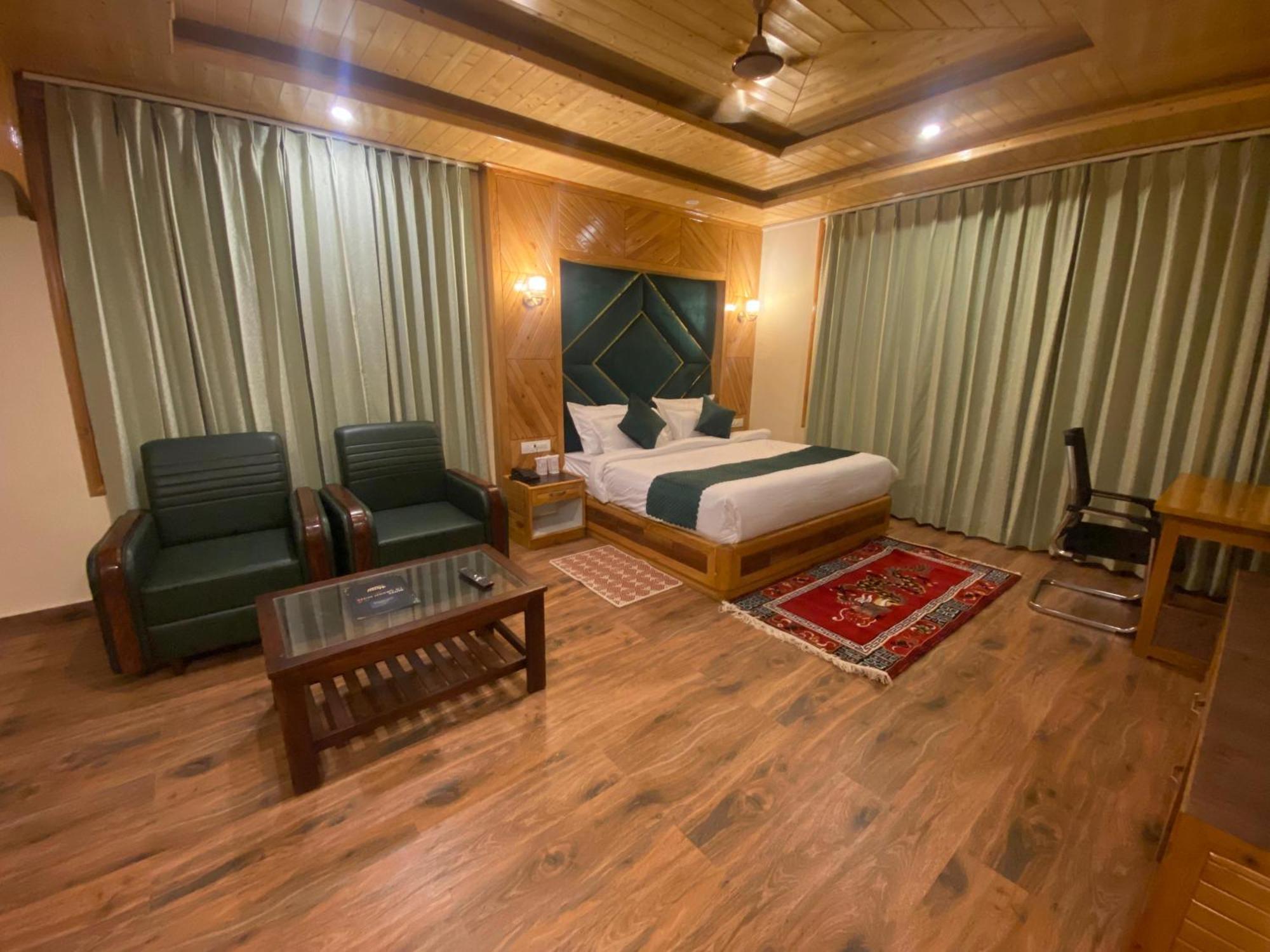 Hotel Ln Grand 3*