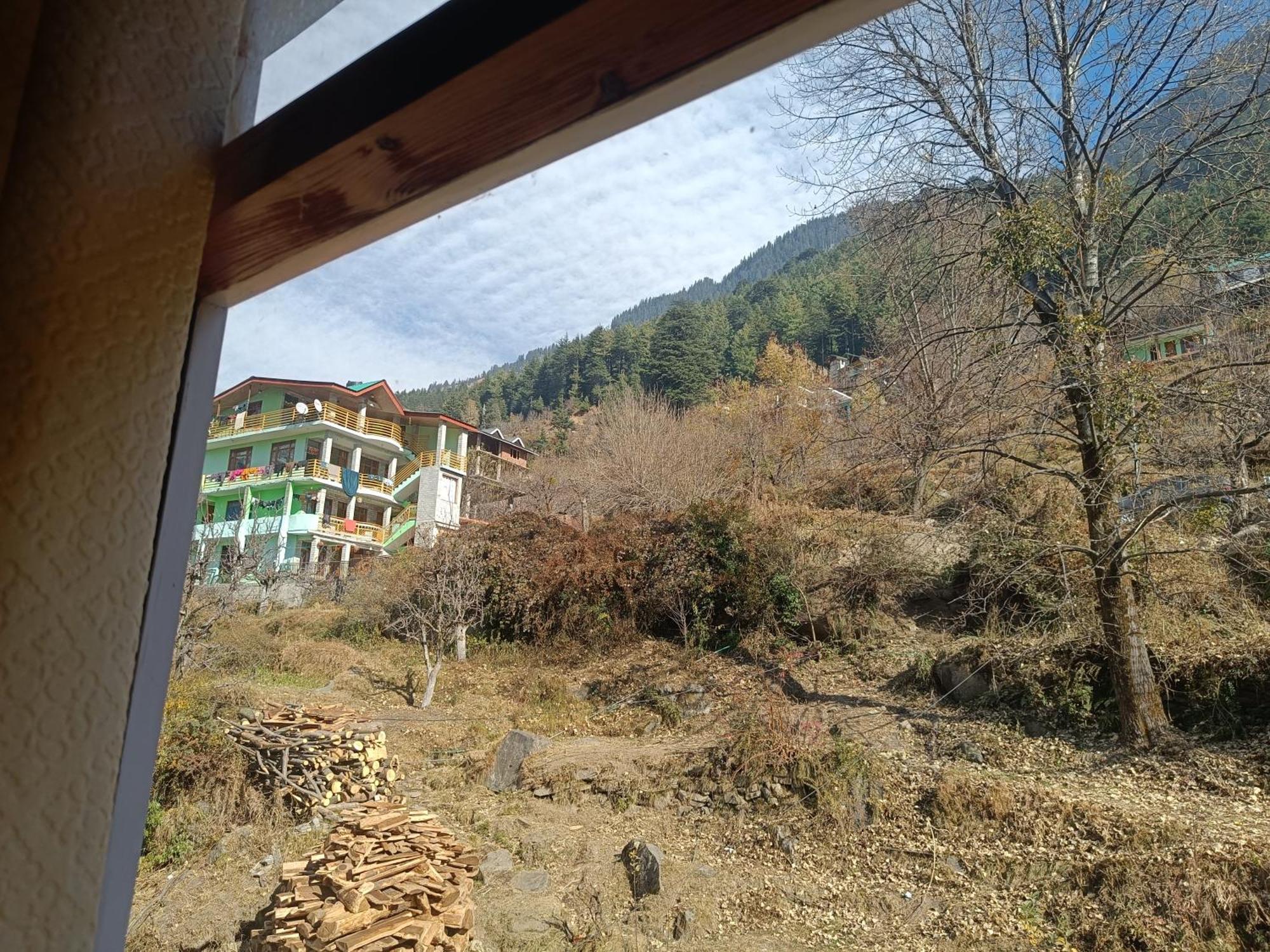 Leela * Manali (Himachal Pradesh)