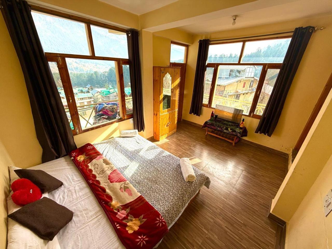 Hotel Asteria