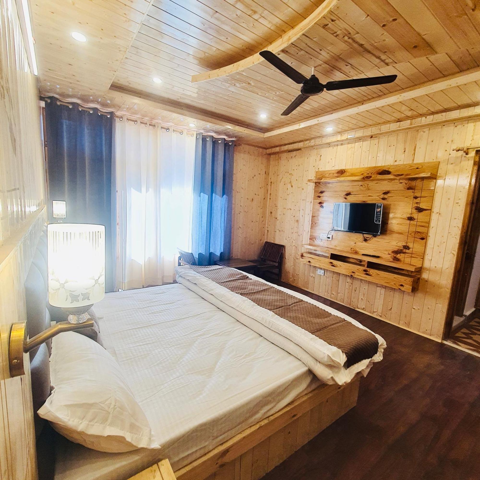 Ekaant - Manali (Himachal Pradesh)