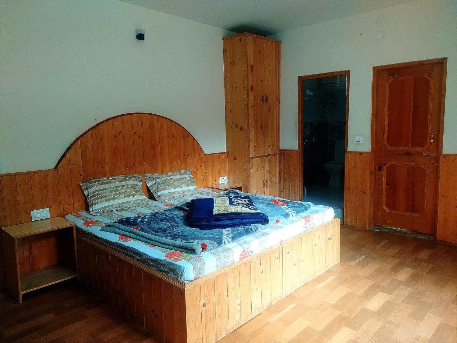Homestay Adiyogi *