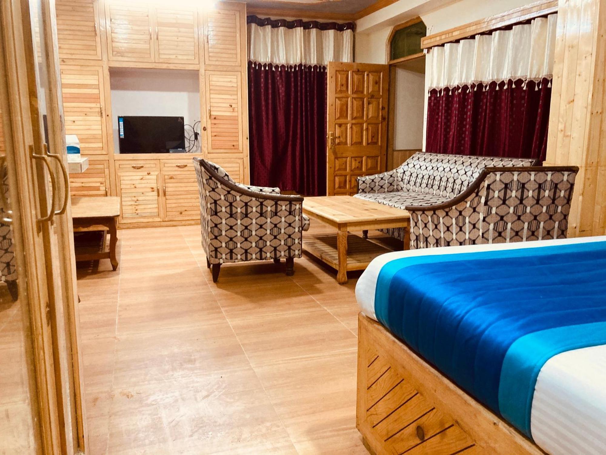 The Manu Emerald # # Selling In # Peaceful Heritage Cozy # Lawn With Bonfire # Awarded Hotel 4*