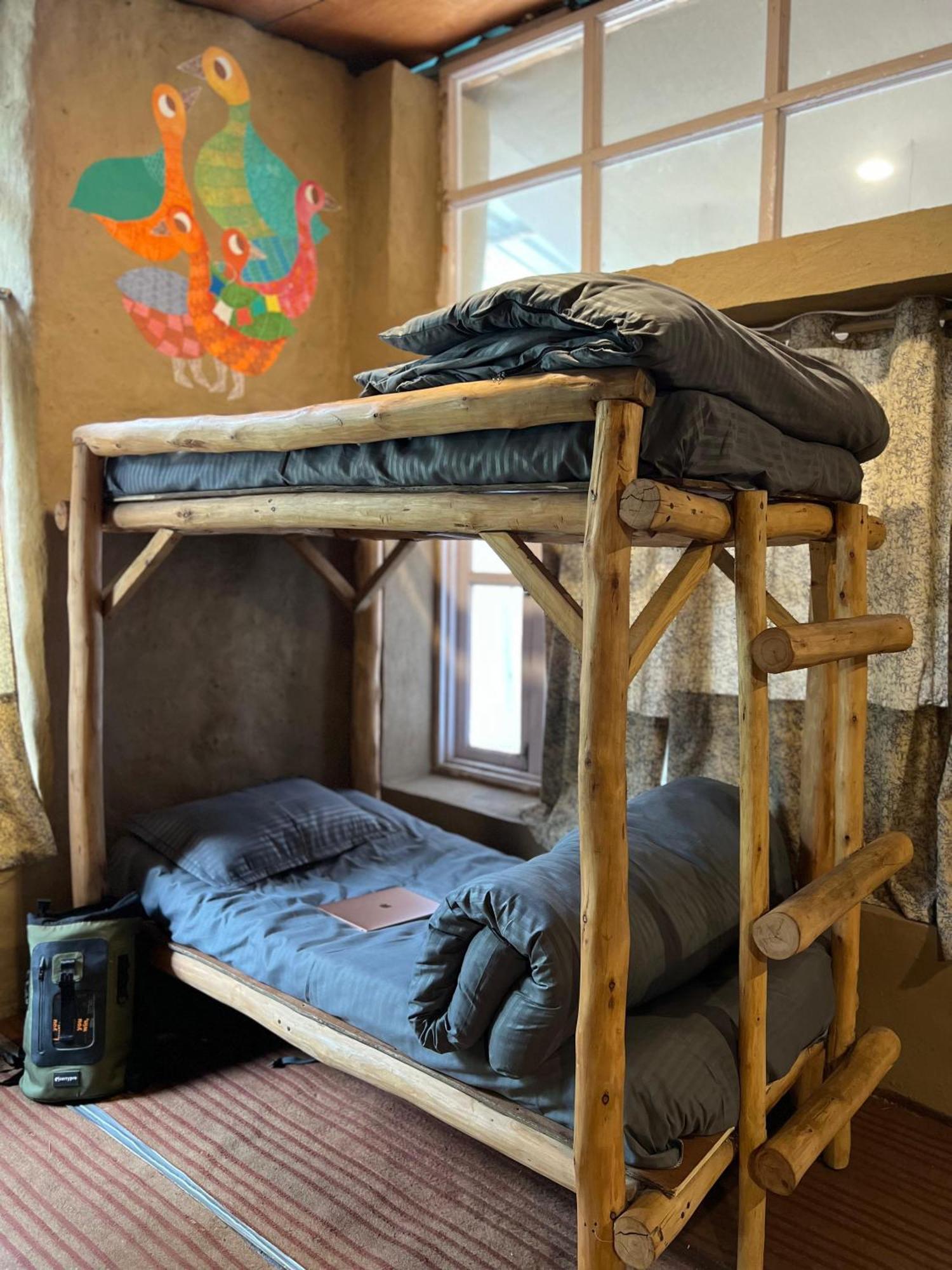 Homestay Himtrek River Side Camps And