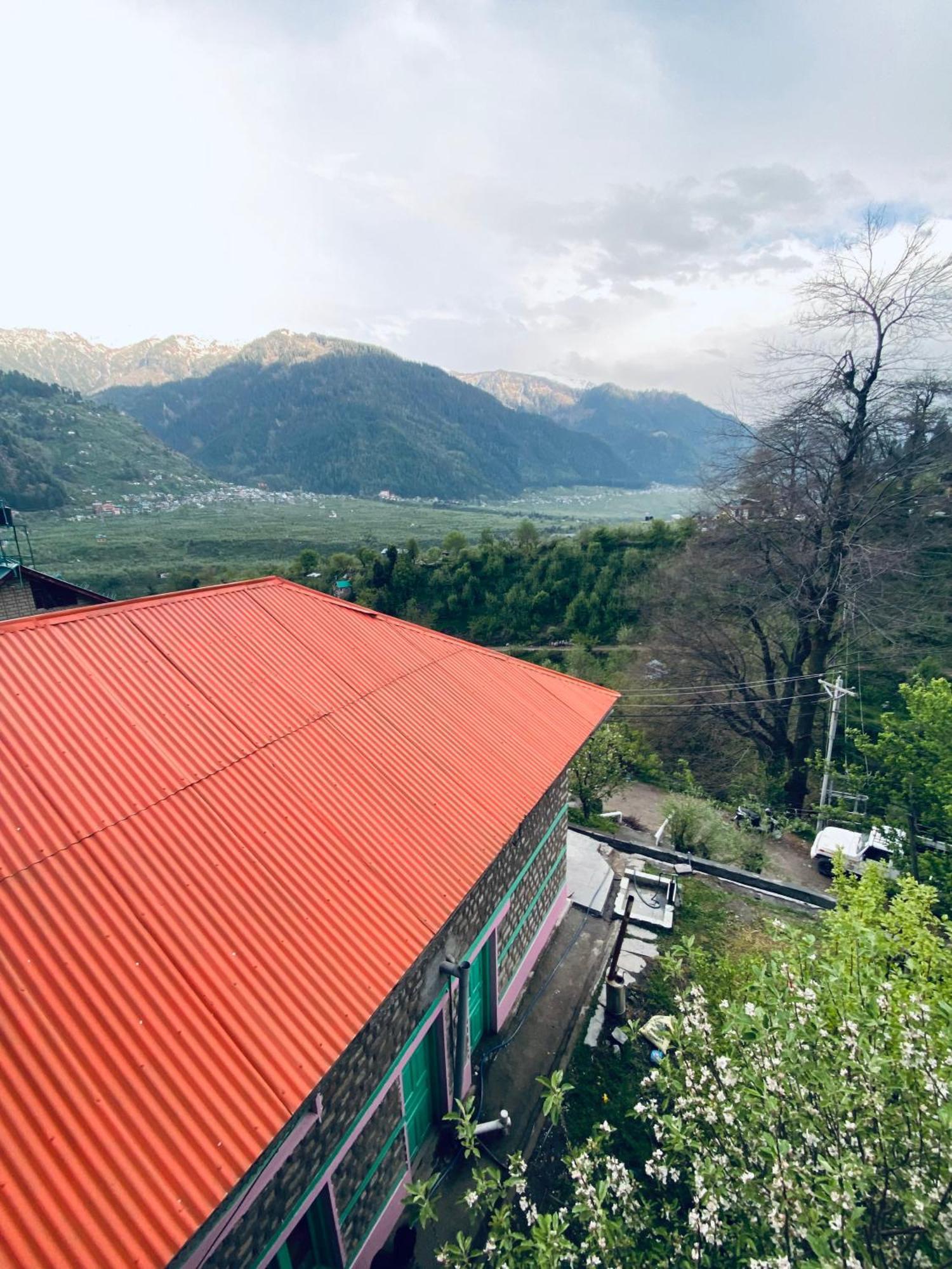 Pinaki Manali (Himachal Pradesh)