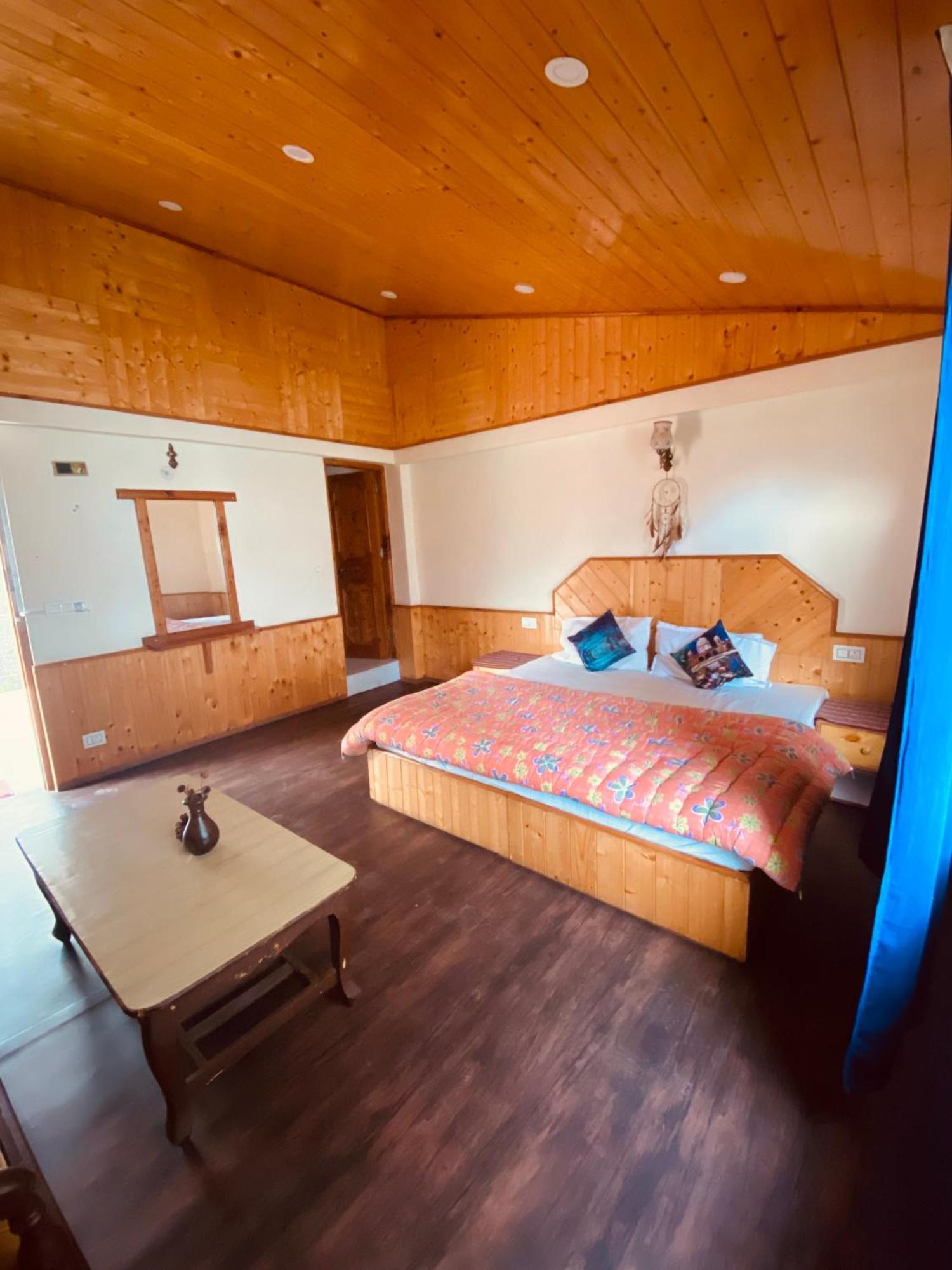 Pinaki Manali (Himachal Pradesh)