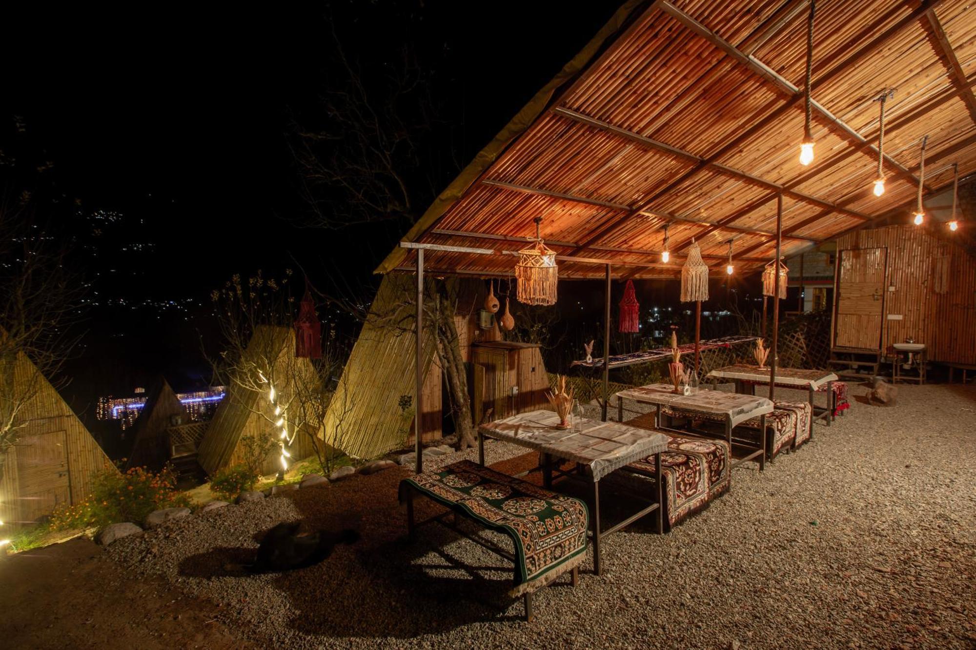 Resort Khwahhish Manali (Himachal Pradesh)