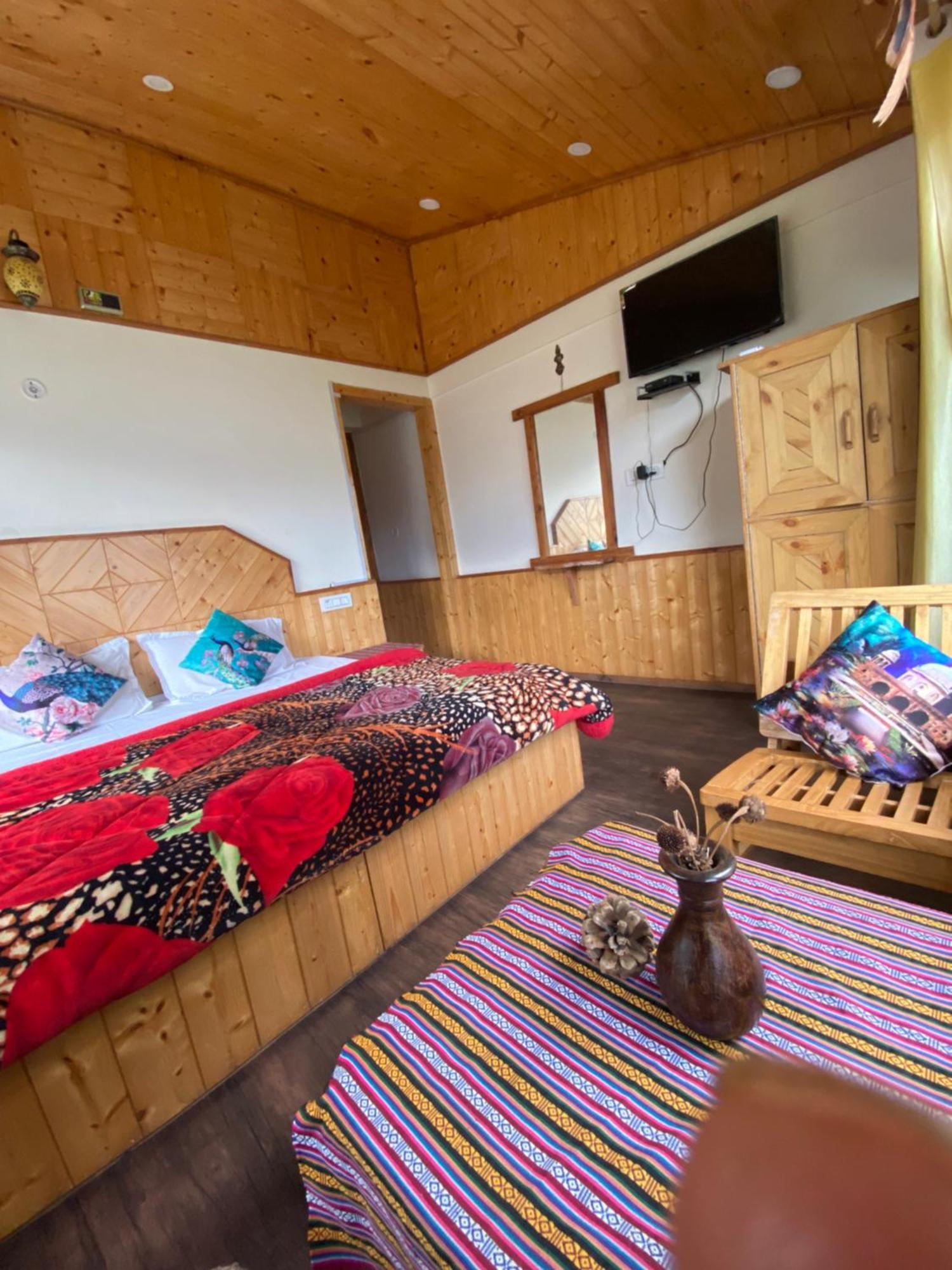 Bed & Breakfast Pinaki Manali (Himachal Pradesh)