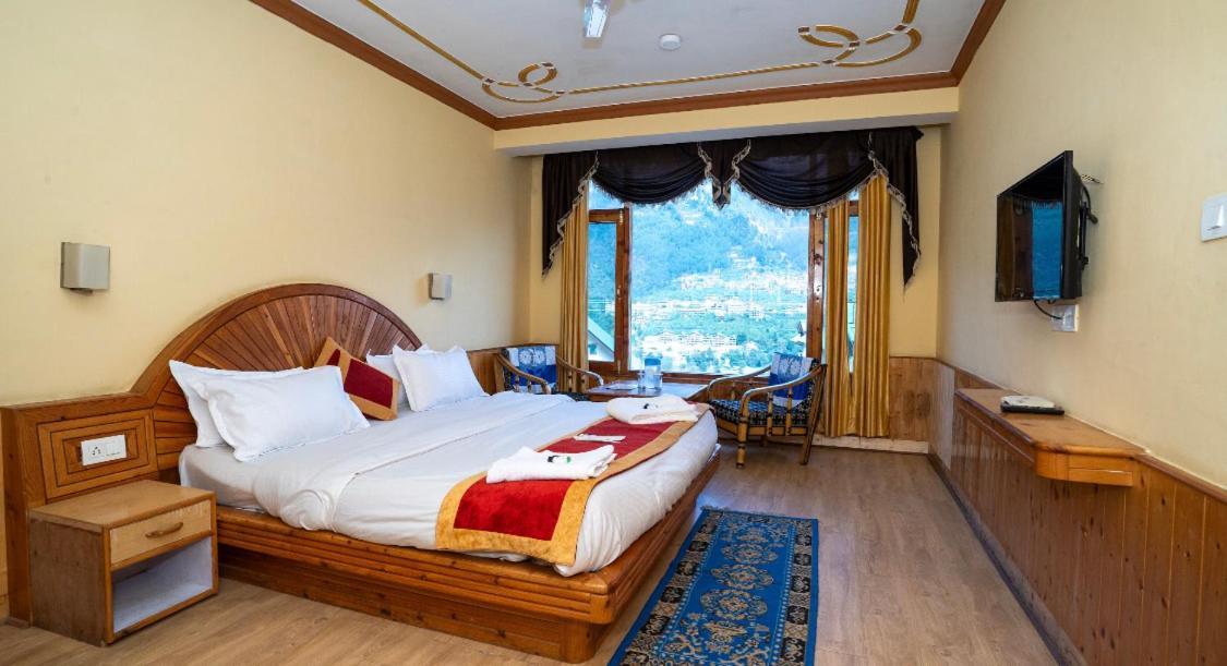 Hotel Sunrise Manali (Himachal Pradesh)