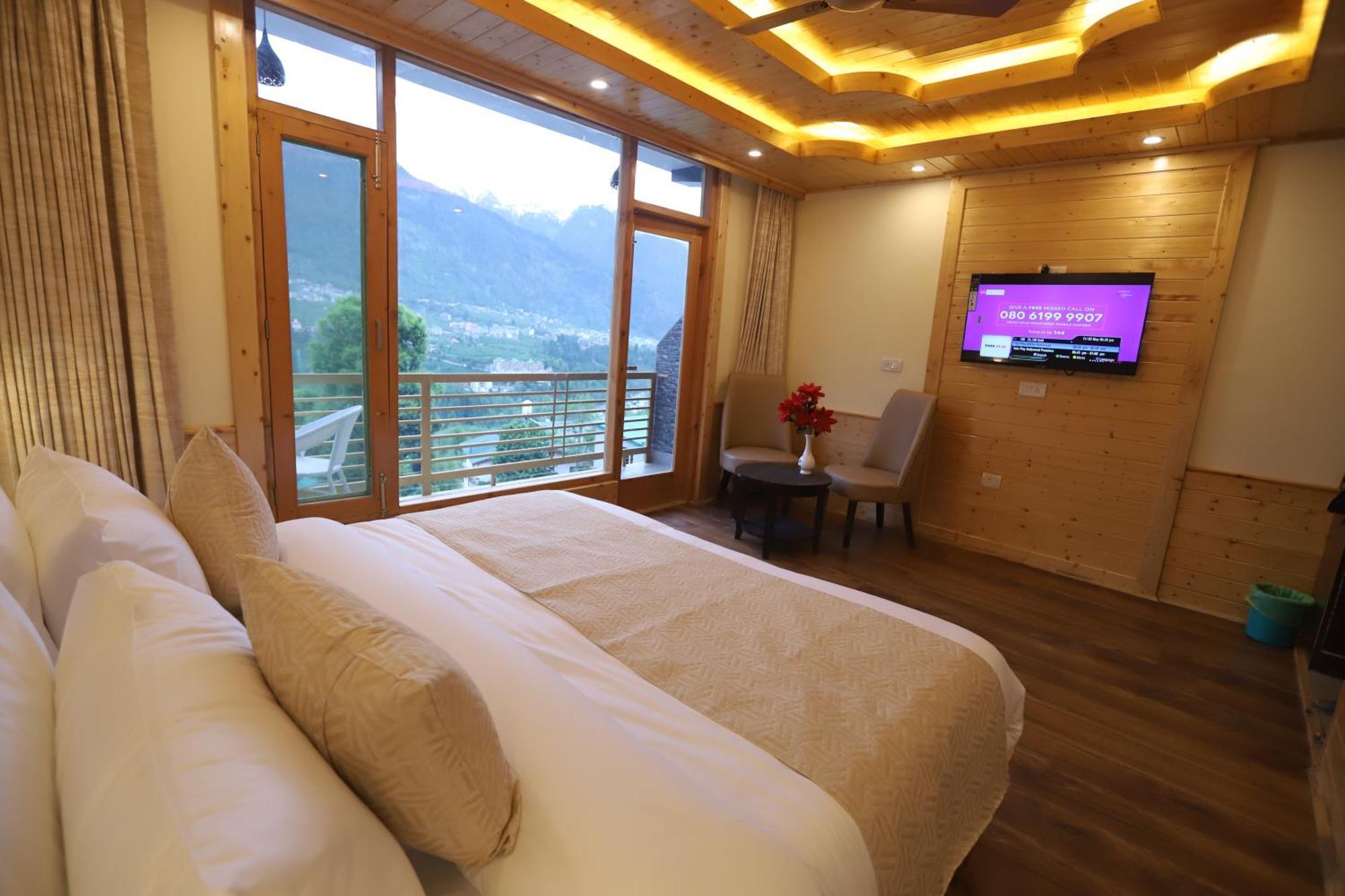 Calux Golden Woods Manali Manali (Himachal Pradesh)
