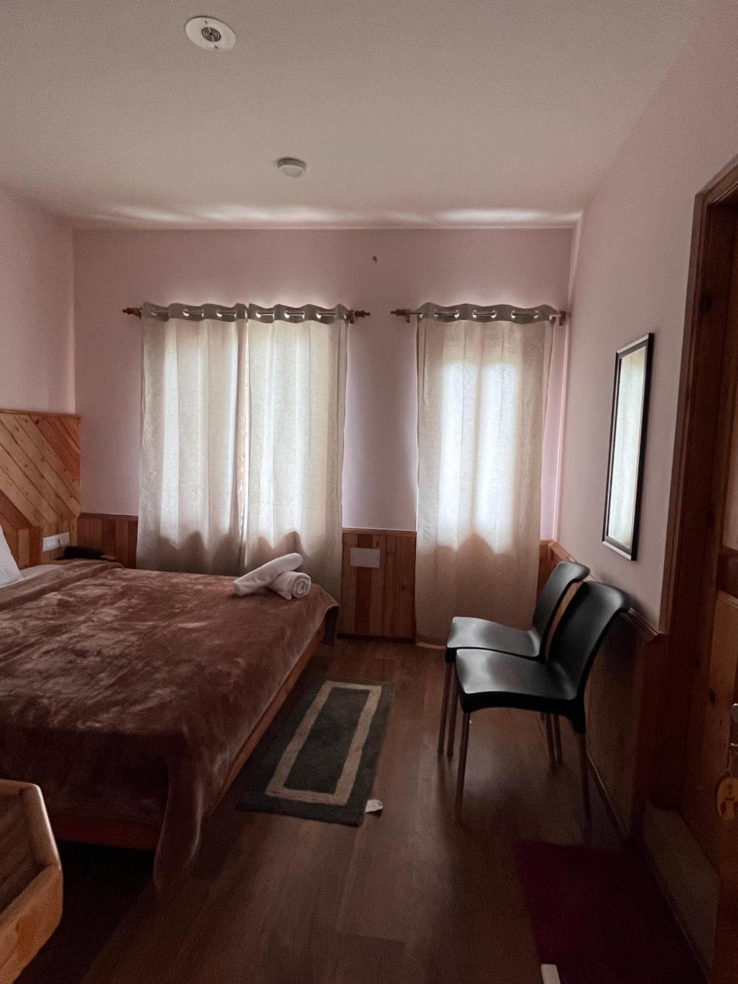 Bed & Breakfast Trimurti