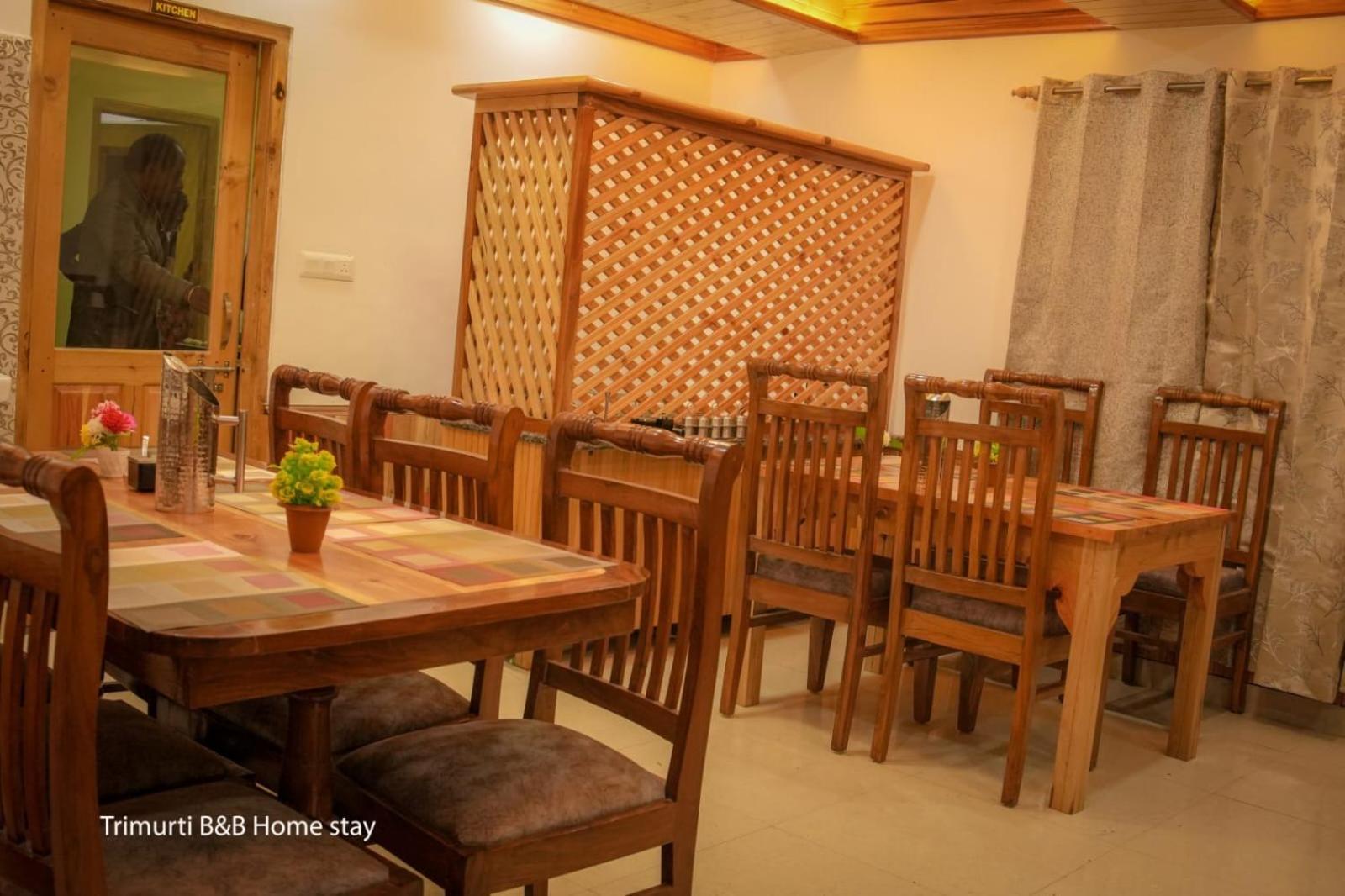 Bed & Breakfast Trimurti Manali (Himachal Pradesh)