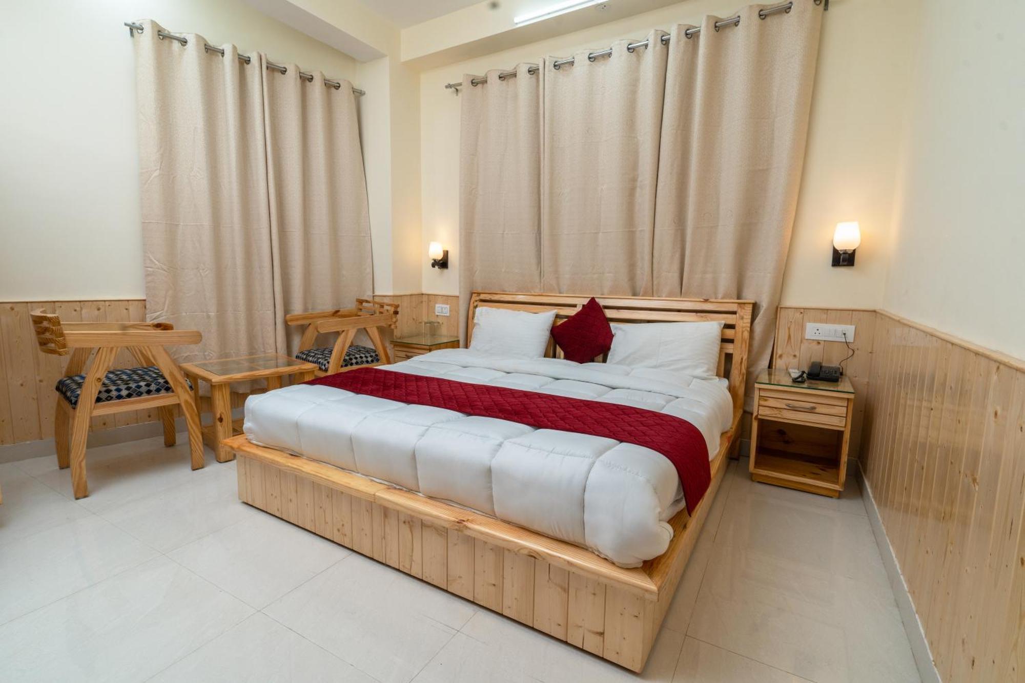 Noels Hotel