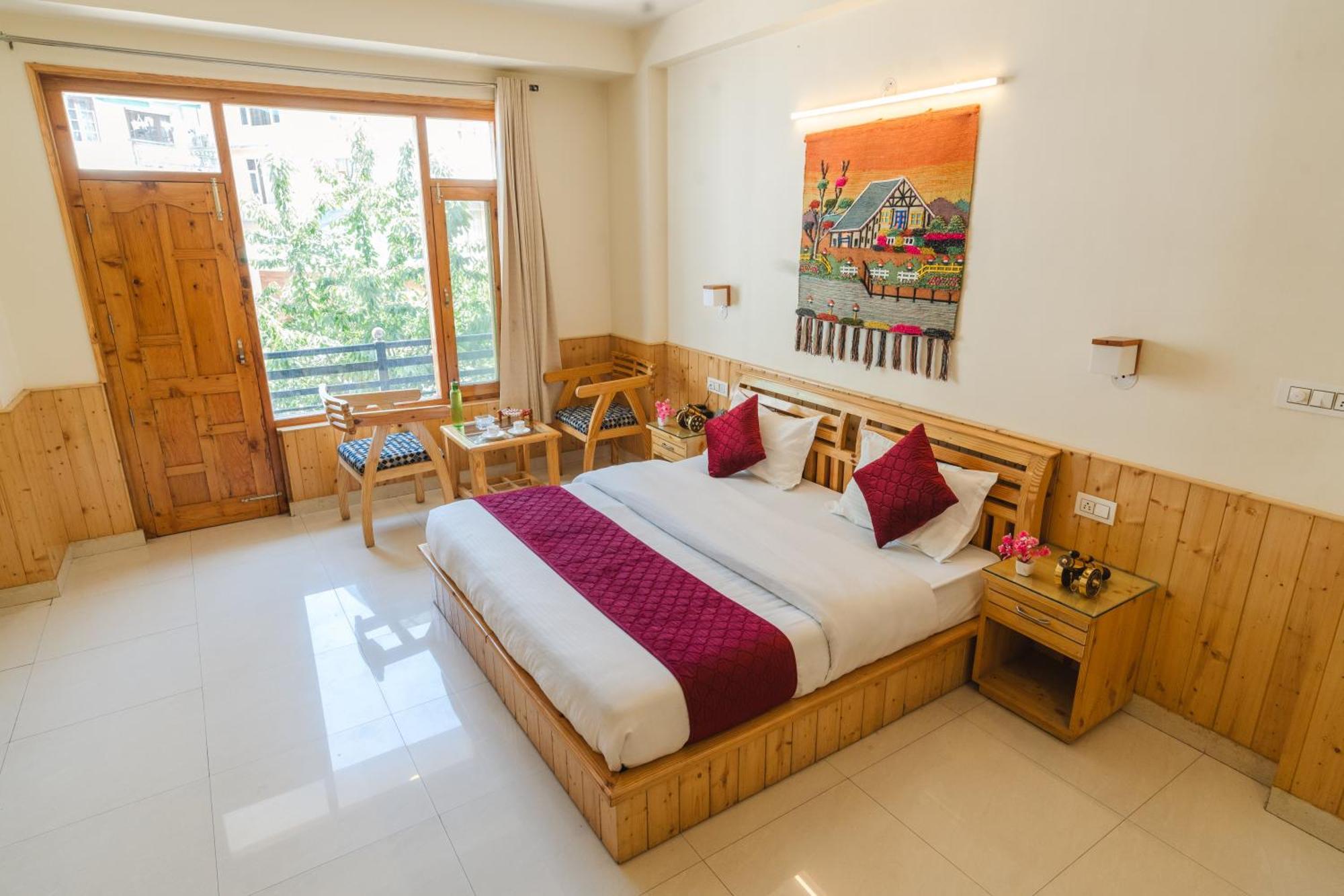 Hotel Noels *